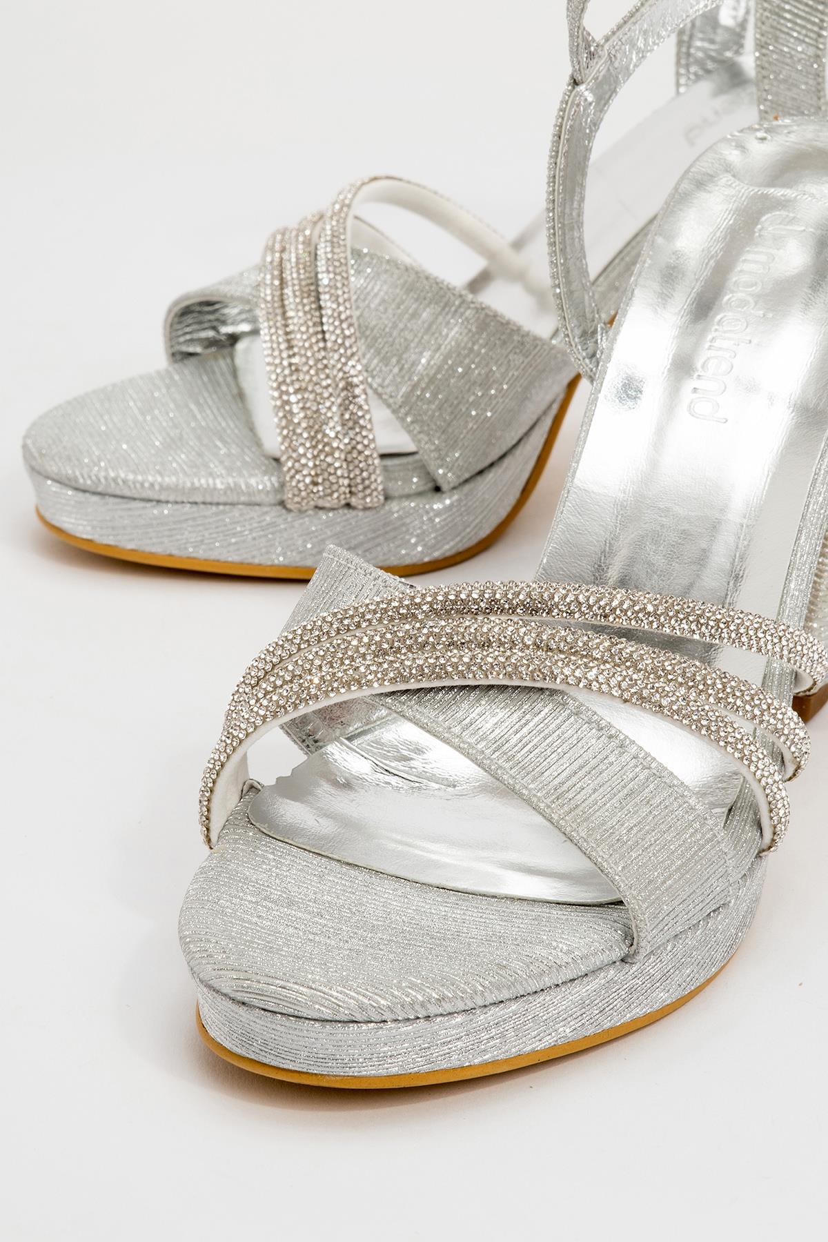 Kadıın Topuklu Sandalet GÜMÜŞ SİM - Görsel 4