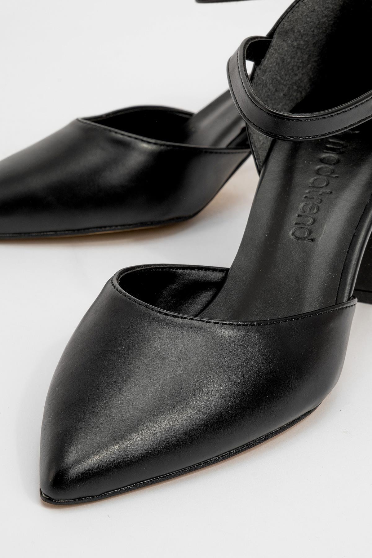 Kadın Biyeli Topuklu Ayakkabı SİYAH CİLT - Görsel 4