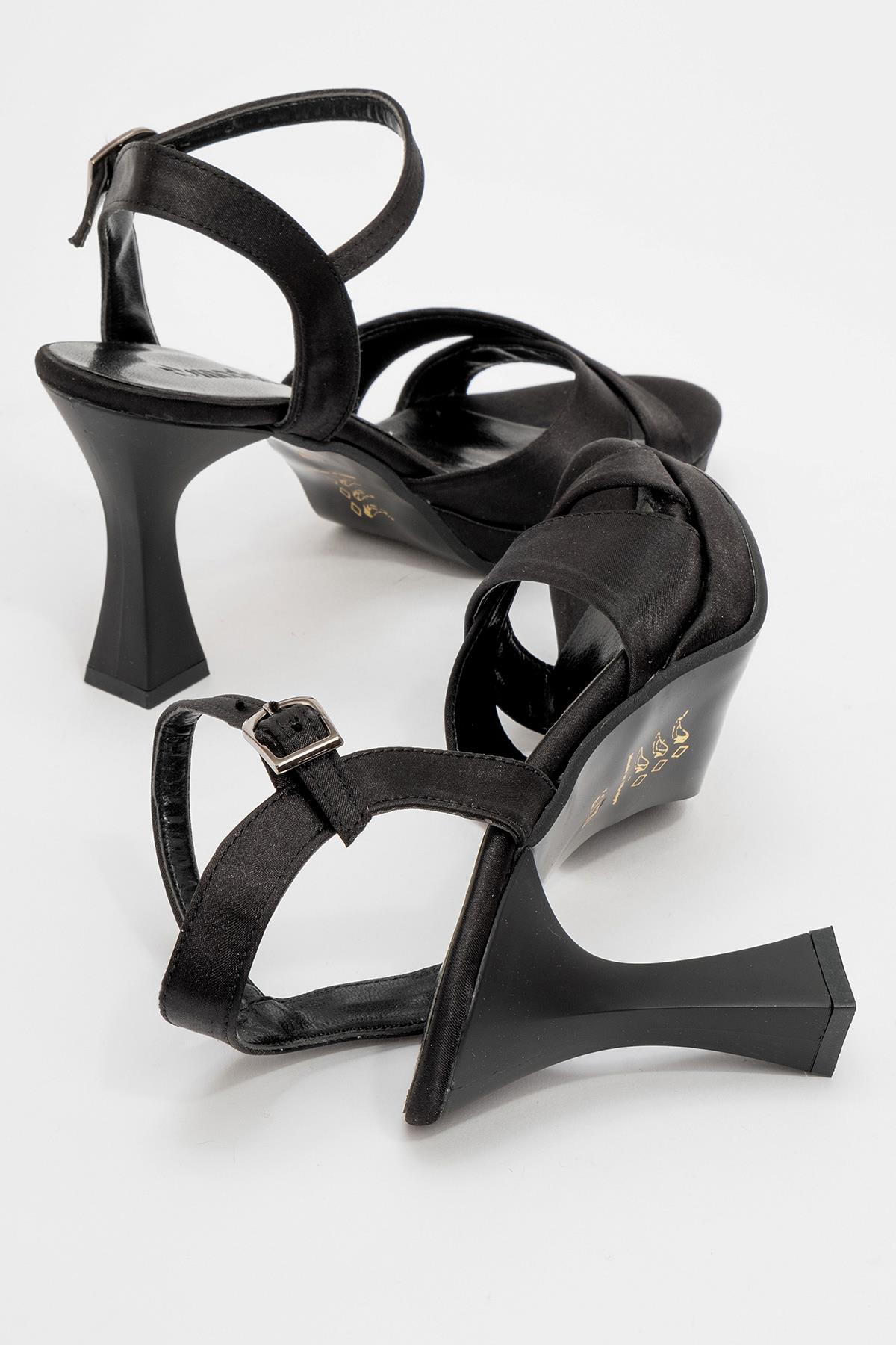 Kadın Çapraz Bantlı Topuklu Sandalet SİYAH SATEN - Görsel 5