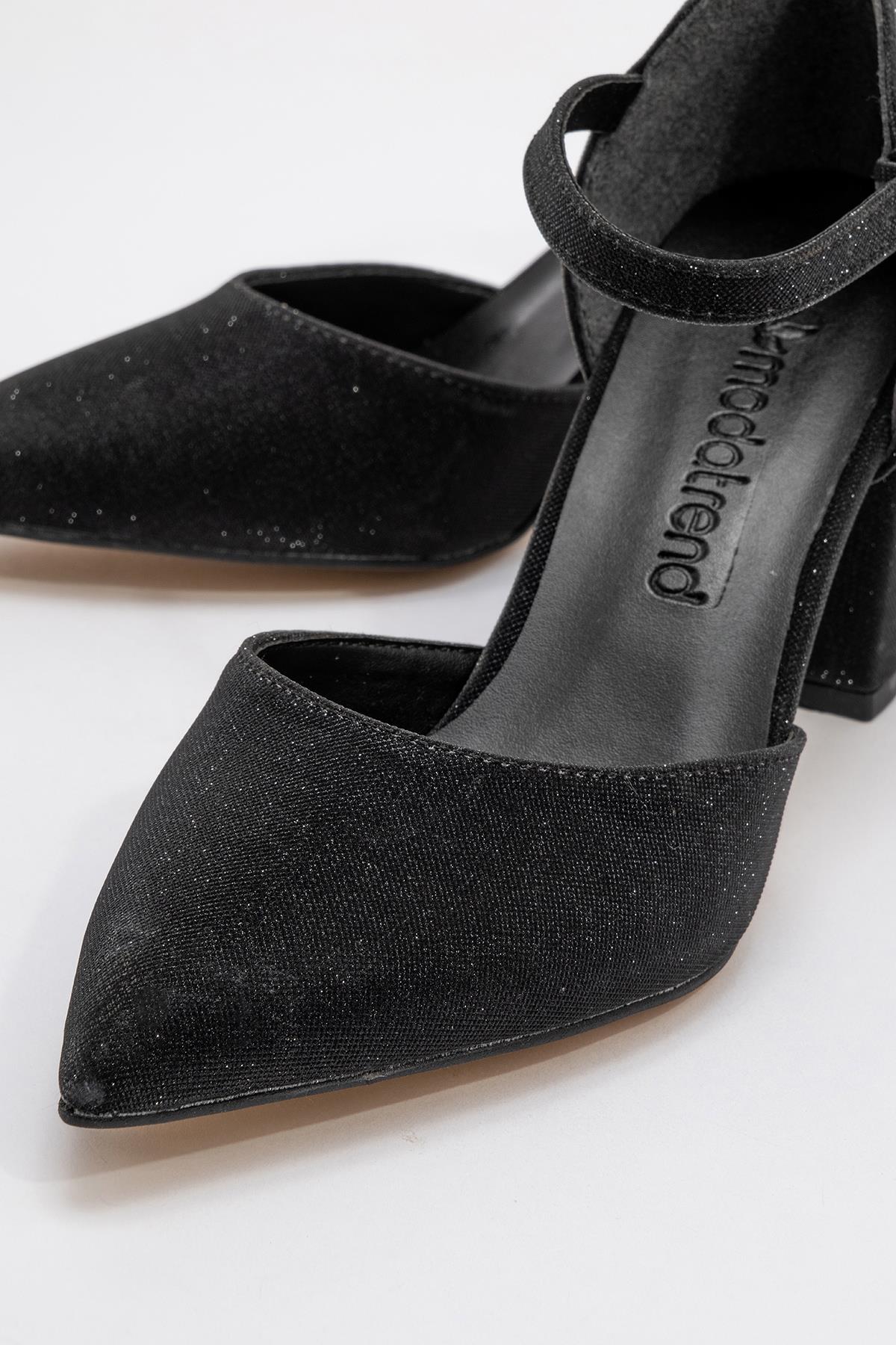 Kadın Tokalı Topuklu Ayakabı SİYAH SİM - Görsel 4