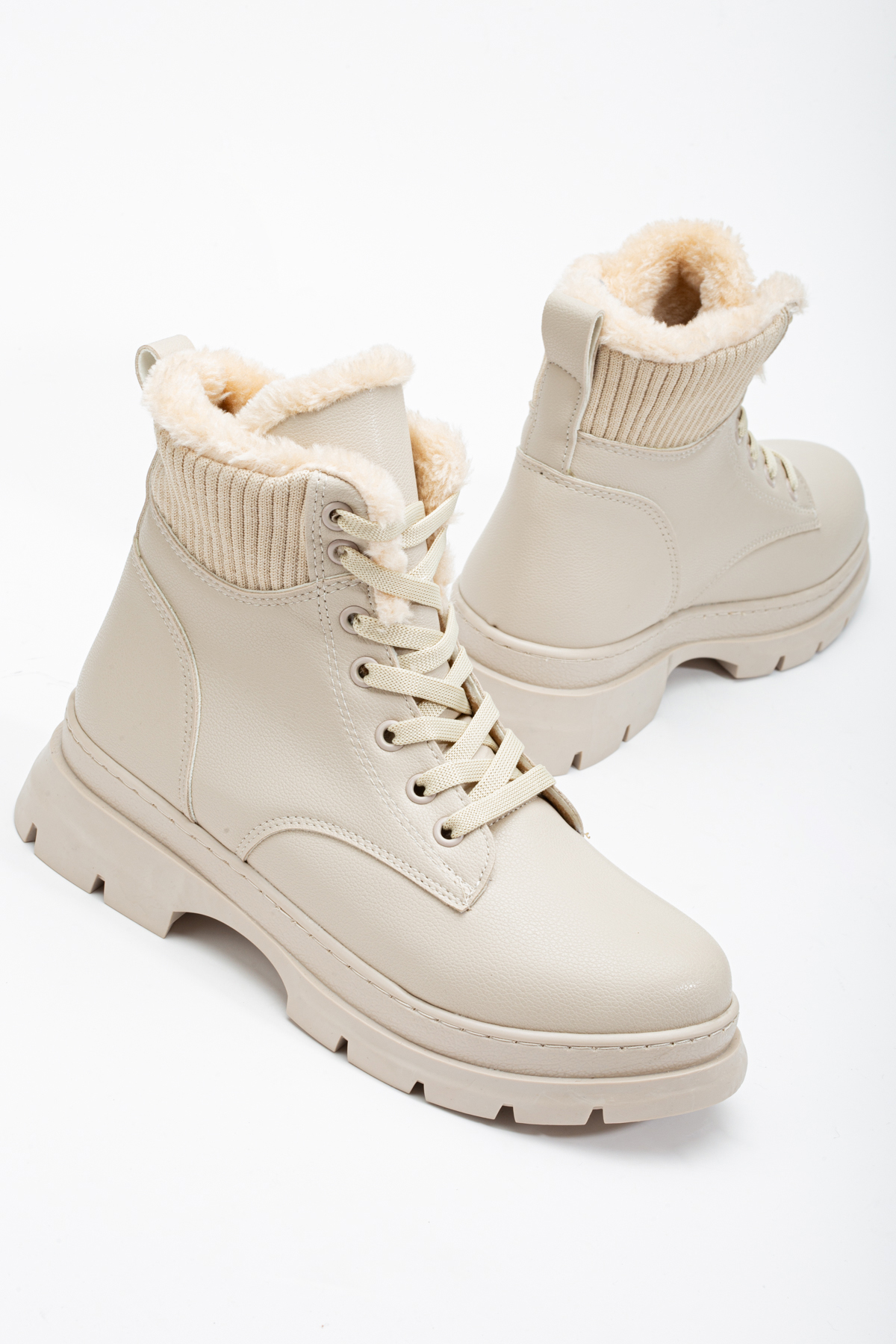 Kadın Bej Kalın Termo Taban Kürklü Bağcıklı Bot - Görsel 4