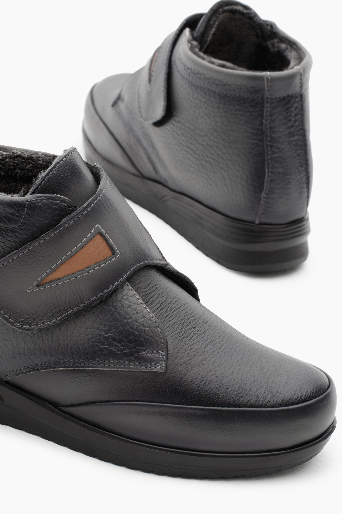 Kadın Gri Termo Taban İçi Dışı Hakiki Deri Kürklü Ortopedik Cırtlı Bot - Görsel 4