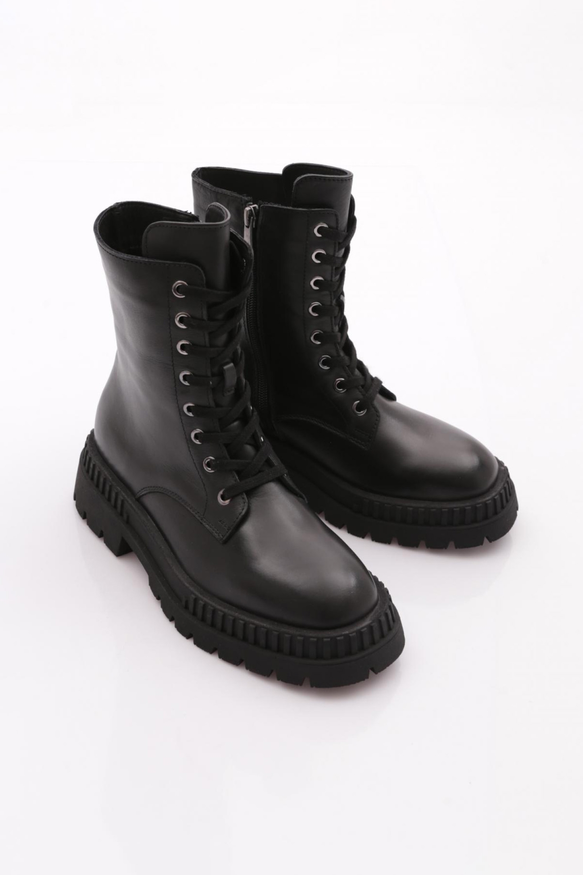 20430 Kadin Bot - Görsel 3