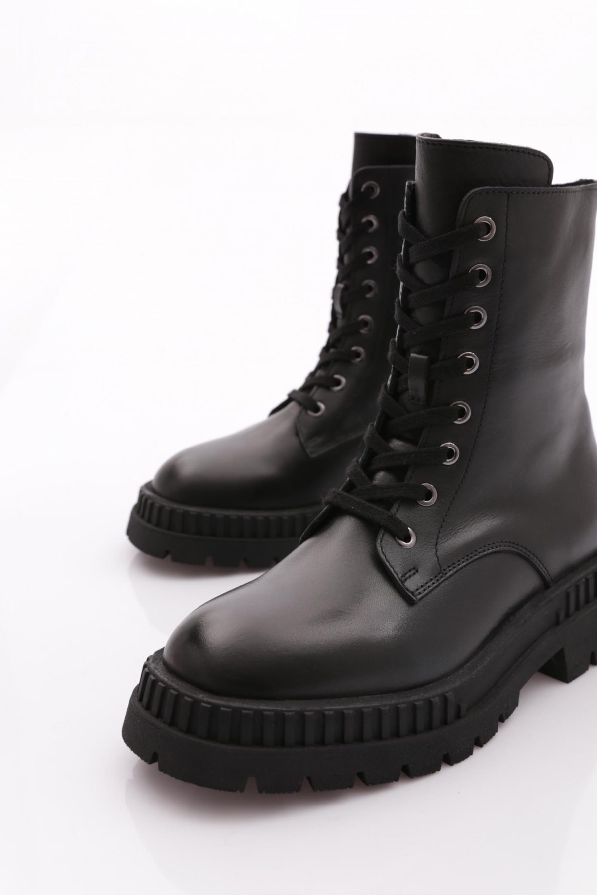 20430 Kadin Bot - Görsel 5