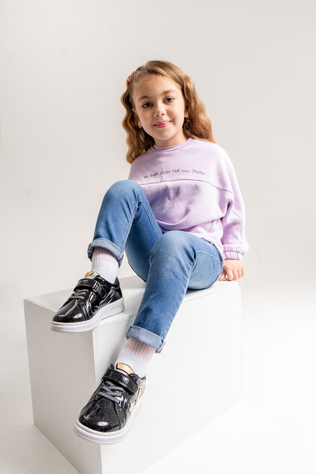 Kız Çocuk Siyah Simli Rugan Deri Anatomik Günlük Ayakkabı - Görsel 3