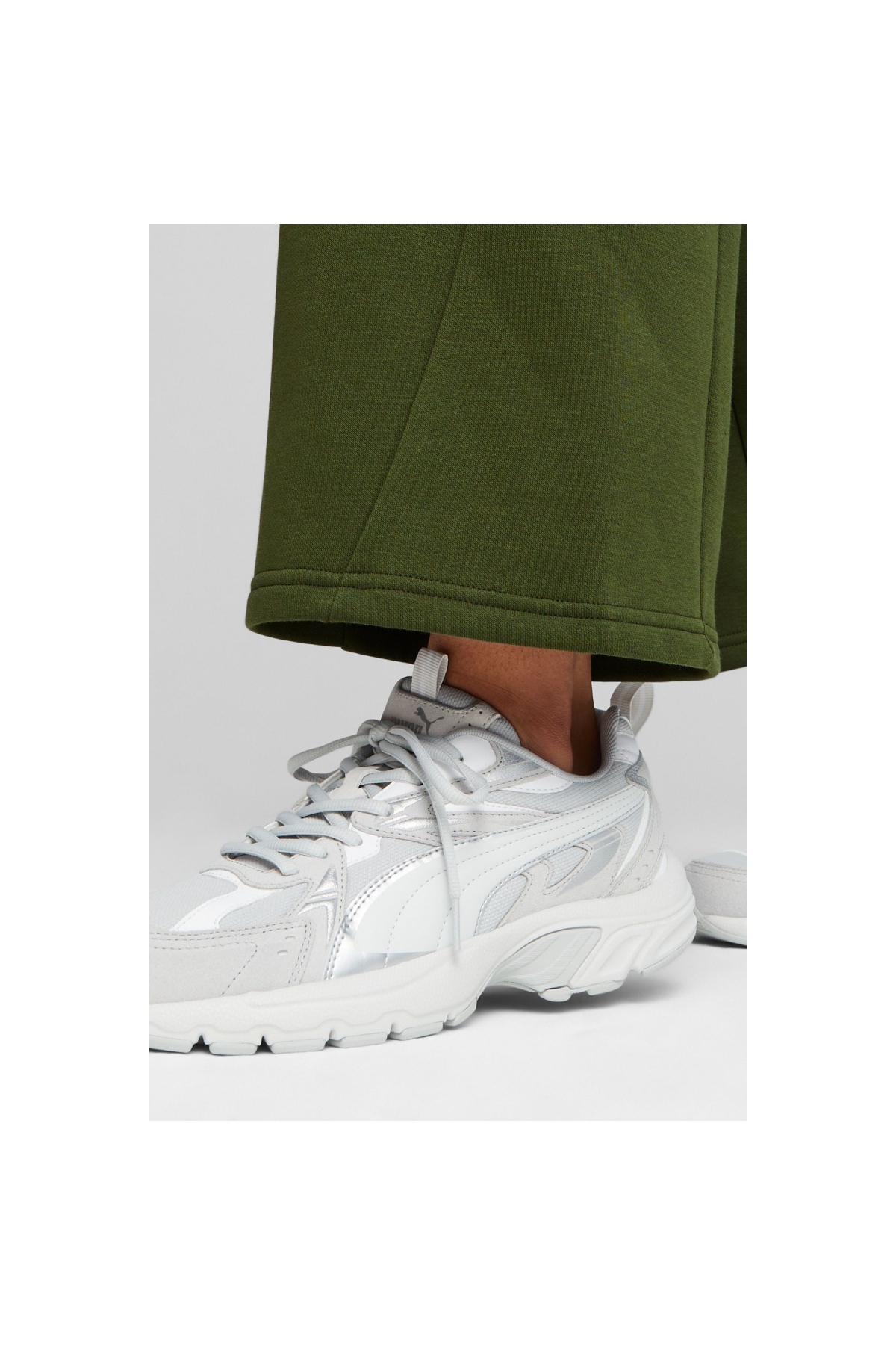 Milenio Tech Suede Kadın Gri Koşu Ayakkabısı (393489-02) - Görsel 9