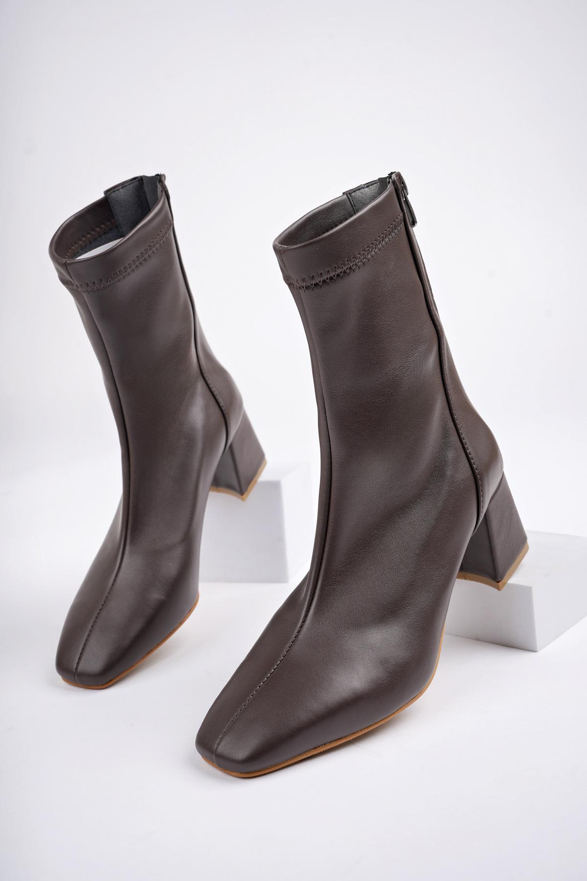 Muggo Muggo Kahverengi SASHA Garantili Küt Burun Arkadan Fermuarlı Kadın Topuklu Bot | Flo Kahverengi - 8. görsel