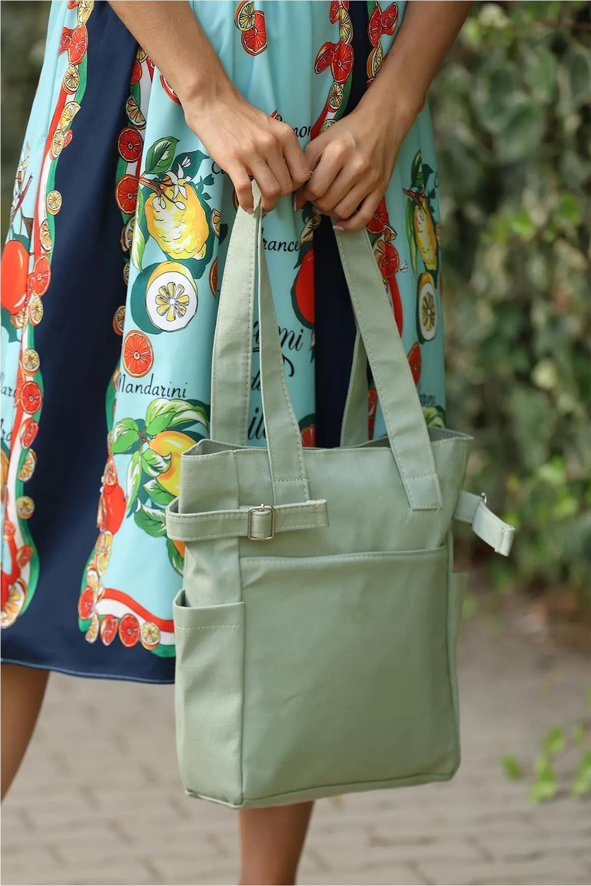 Çift Fermuarlı Toka Detaylı İki Gözlü Spor Kol Çantası Fiyatları | Flo