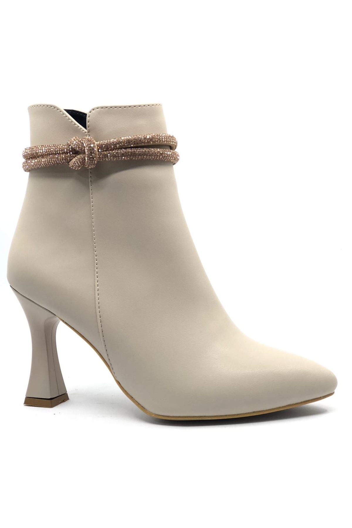 Düğüm Taş Detaylı Kadeh Topuk Kadın Bot - Görsel 3