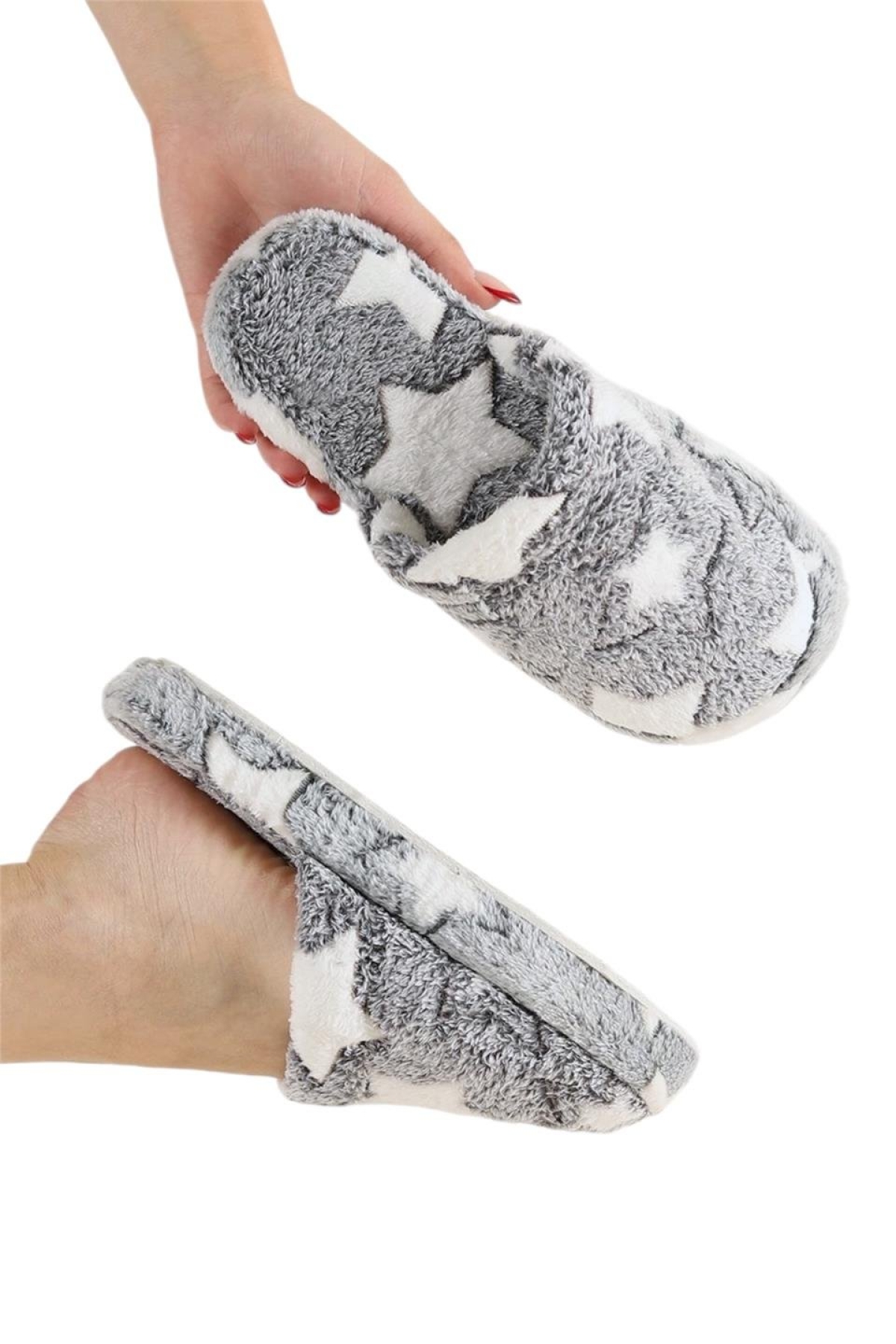 Önü Kapalı Yıldız Baskılı Peluş Kadın Ev Terliği SİYAH - Görsel 4