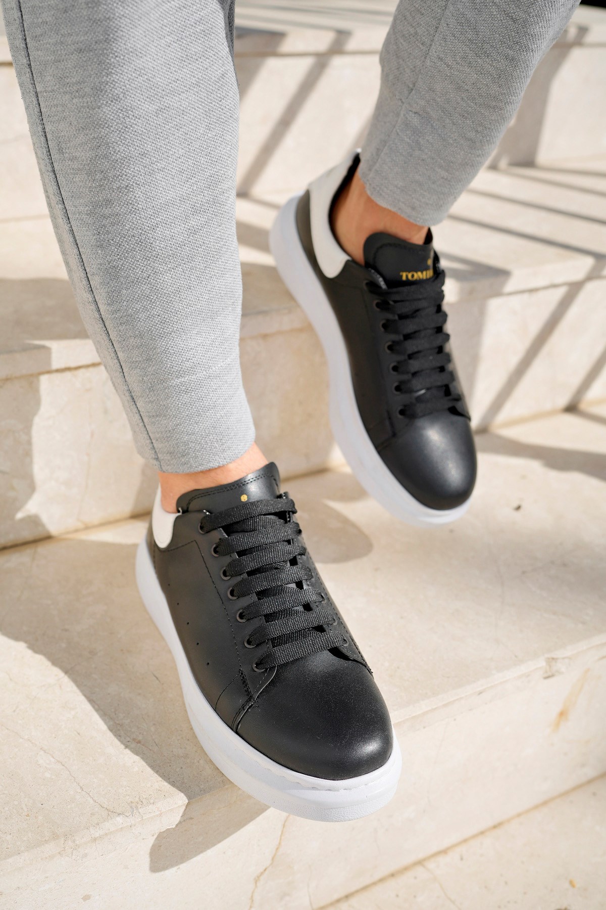 Valendo Garantili Erkek Günlük Casual Bağcıklı Tabanlı Sneaker Spor Ayakkabı VALENDO-5141 - Görsel 4