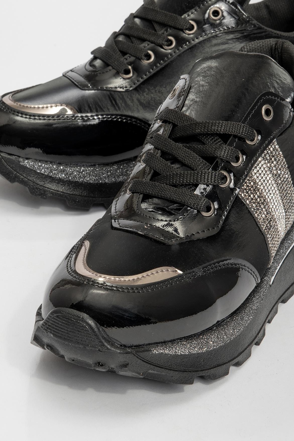 Kadın Bağcıklı Taşlı Spor Ayakkabı SİYAH - Görsel 4