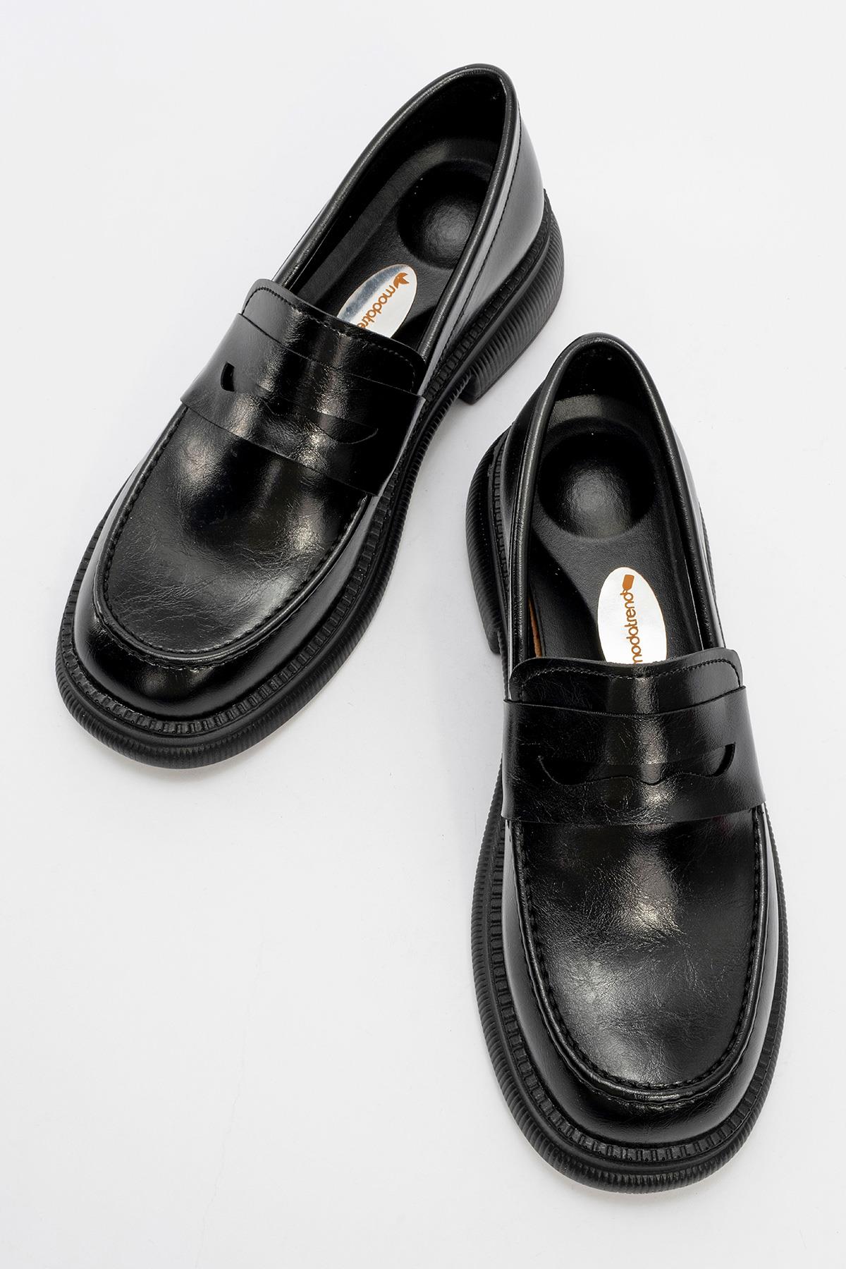 Kaydırmaz Kadın Günlük Ayakkabı SİYAH KIRIŞIK - Görsel 6