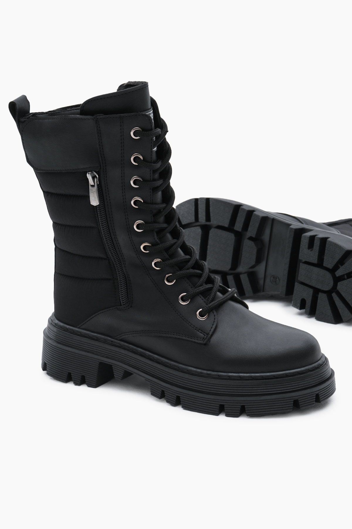 Kadın Siyah Cilt Termo Taban Nakışlı Dilim Desenli Cırtlı Bağcıklı ve Fermuarlı Bot - Görsel 5