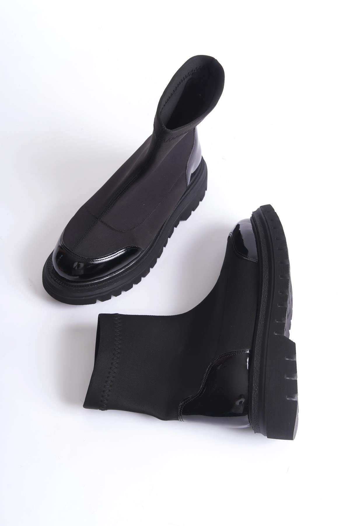 Kobe Siyah Rugan Streç Hafif Esnek Günlük Kalın Tabanlı Bot - Görsel 3