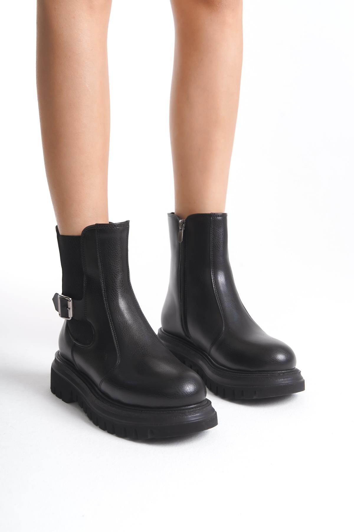Remba Siyah Kalın Tabanlı Fermurlı Lastikli Tokalı Günlük Rahat Bot - Görsel 4