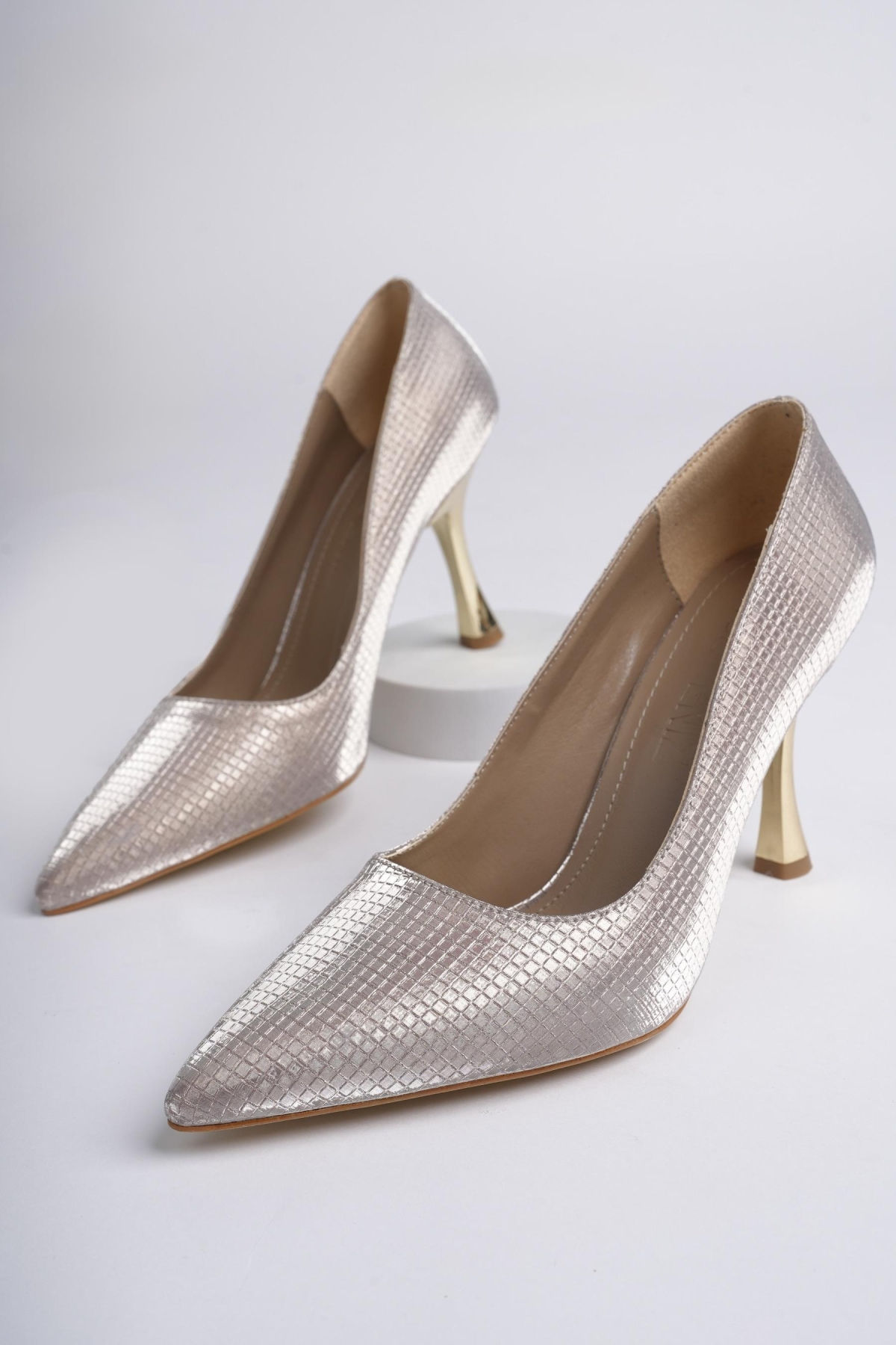 YOWEL Garantili Sivri Burun Kadın Topuklu Stiletto Ayakkabı - Görsel 3