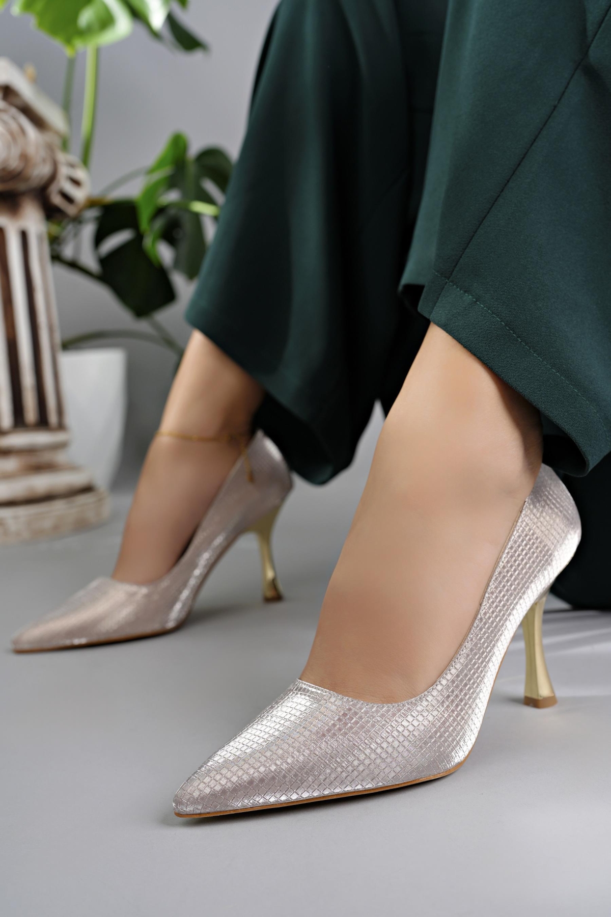 YOWEL Garantili Sivri Burun Kadın Topuklu Stiletto Ayakkabı - Görsel 6