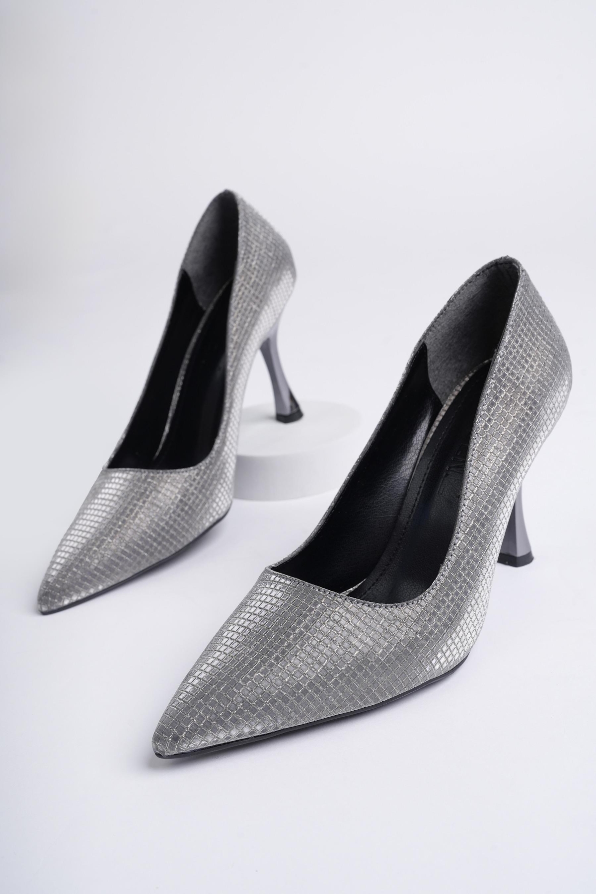 YOWEL Garantili Sivri Burun Kadın Topuklu Stiletto Ayakkabı - Görsel 3