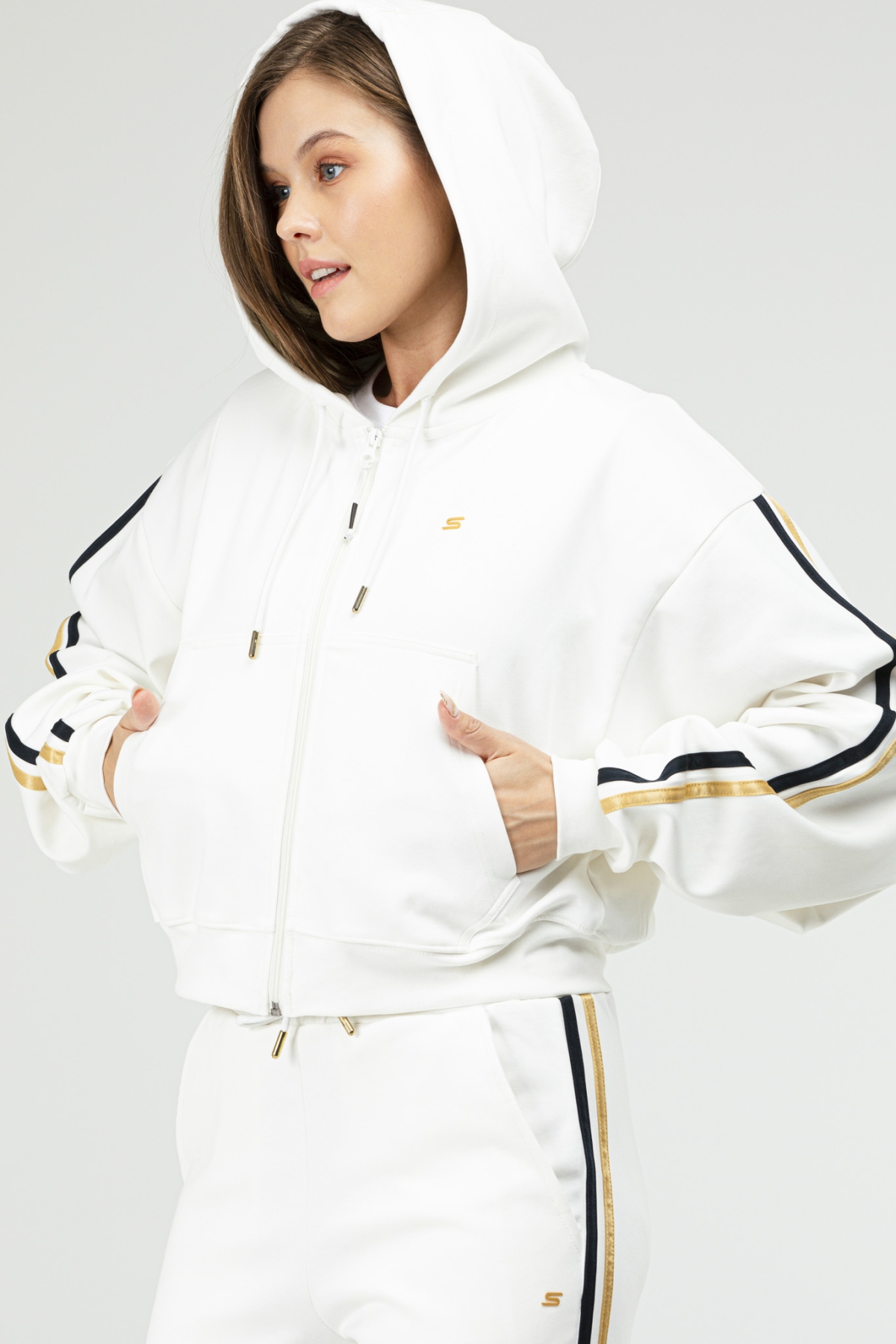 https://floimages.mncdn.com/media/catalog/product/24-11/11/201397086-5-1731313468.jpg