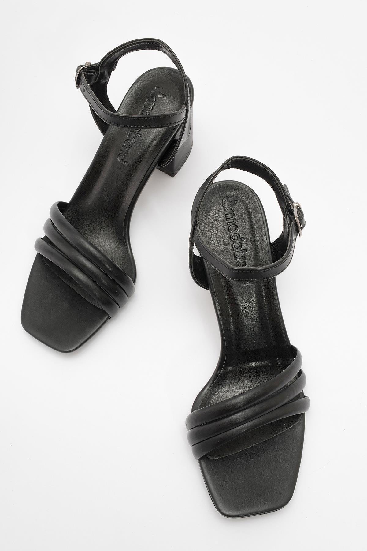 Kadın Küt Burunlu SİYAH CİLT - Görsel 6