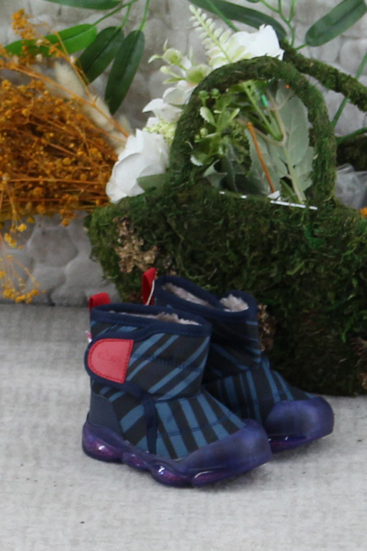 943.E24K.482 Lacivert Helyum Işıklı Erkek Çocuk Bot - Görsel 2