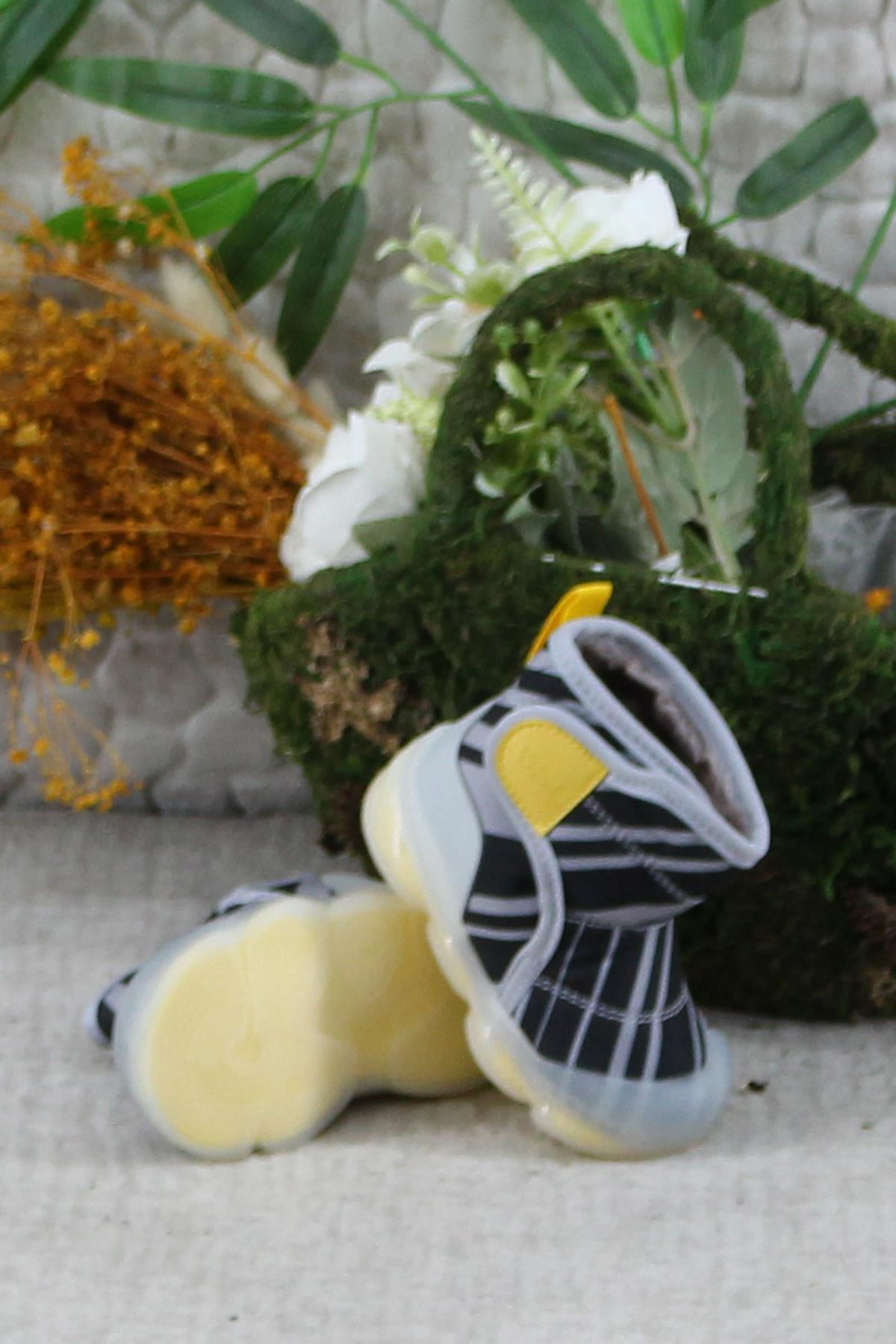 943.E24K.482 Gri Helyum Işıklı Erkek Çocuk Bot - Görsel 6