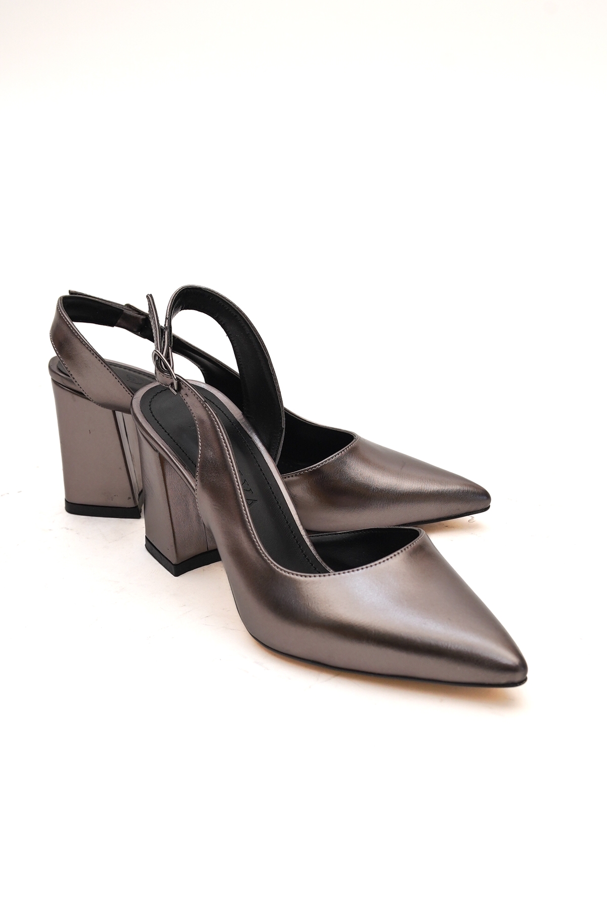 Sahra Platin Topuklu Günlük Kullanım Ayakkabı - Görsel 11