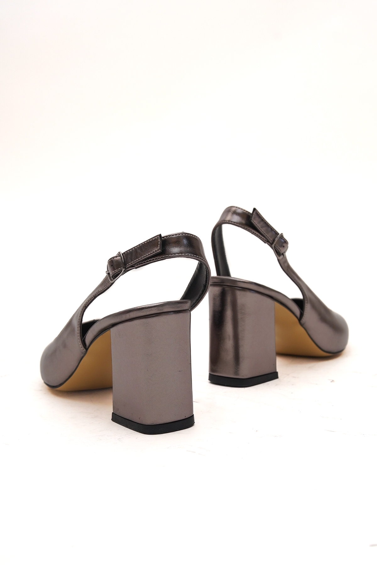 Sahra Platin Topuklu Günlük Kullanım Ayakkabı - Görsel 13