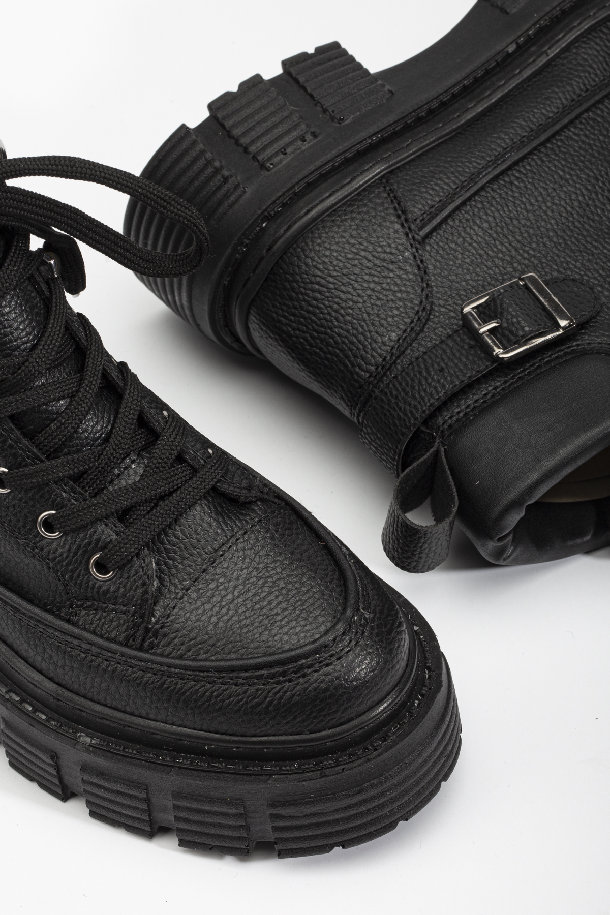 Kadın Kömür Yüksek Poli Taban Yanı Tokalı Bağcıklı Bot - Görsel 5