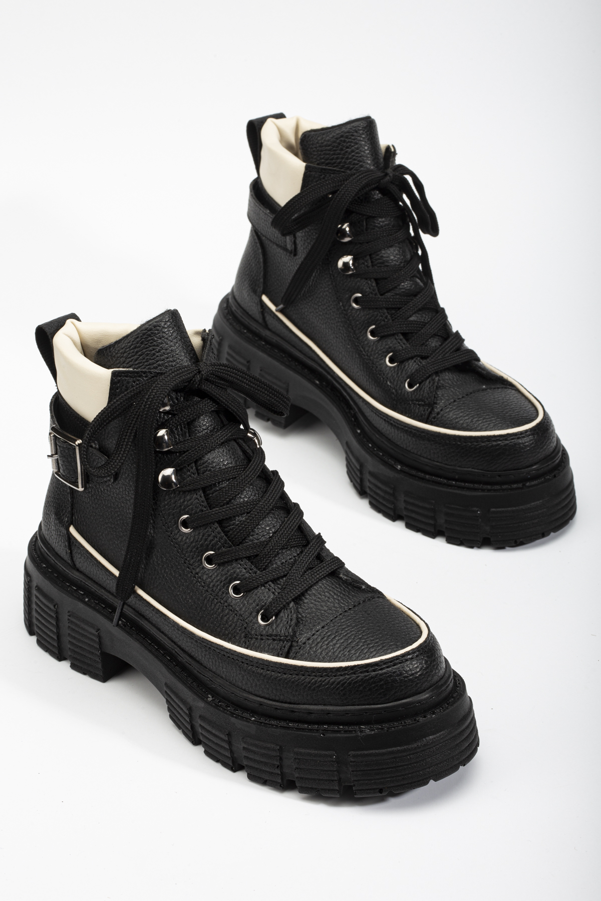 Kadın Siyah Yüksek Poli Taban Yanı Tokalı Bağcıklı Bot - Görsel 3