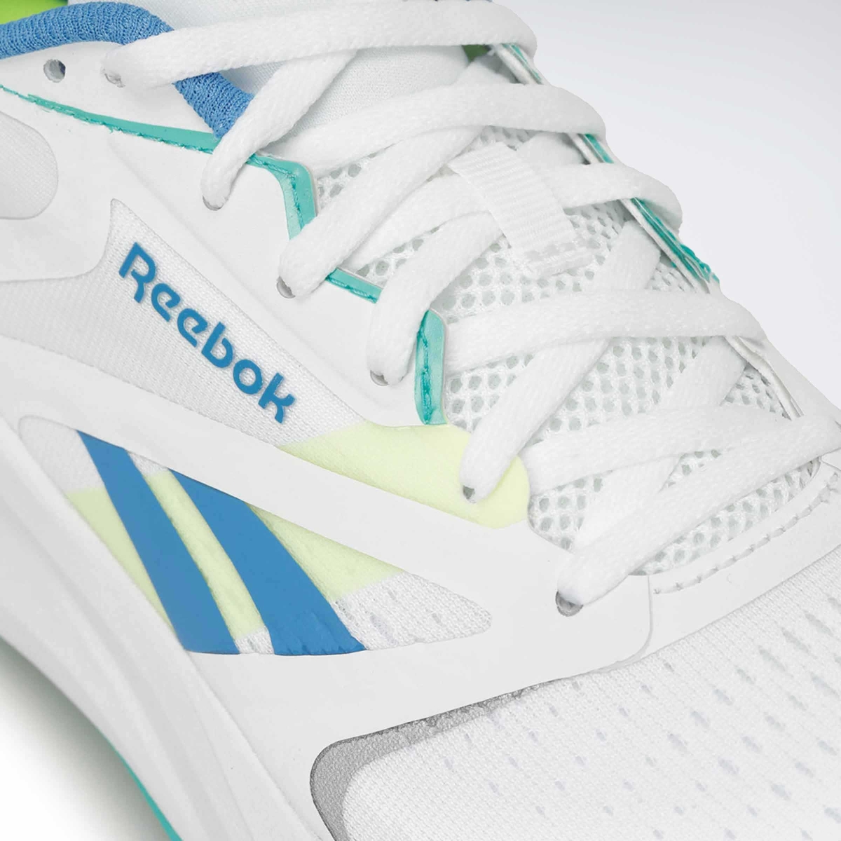 Reebok ENERGEN TECH PLUS 2 Beyaz Kadın Koşu Ayakkabısı