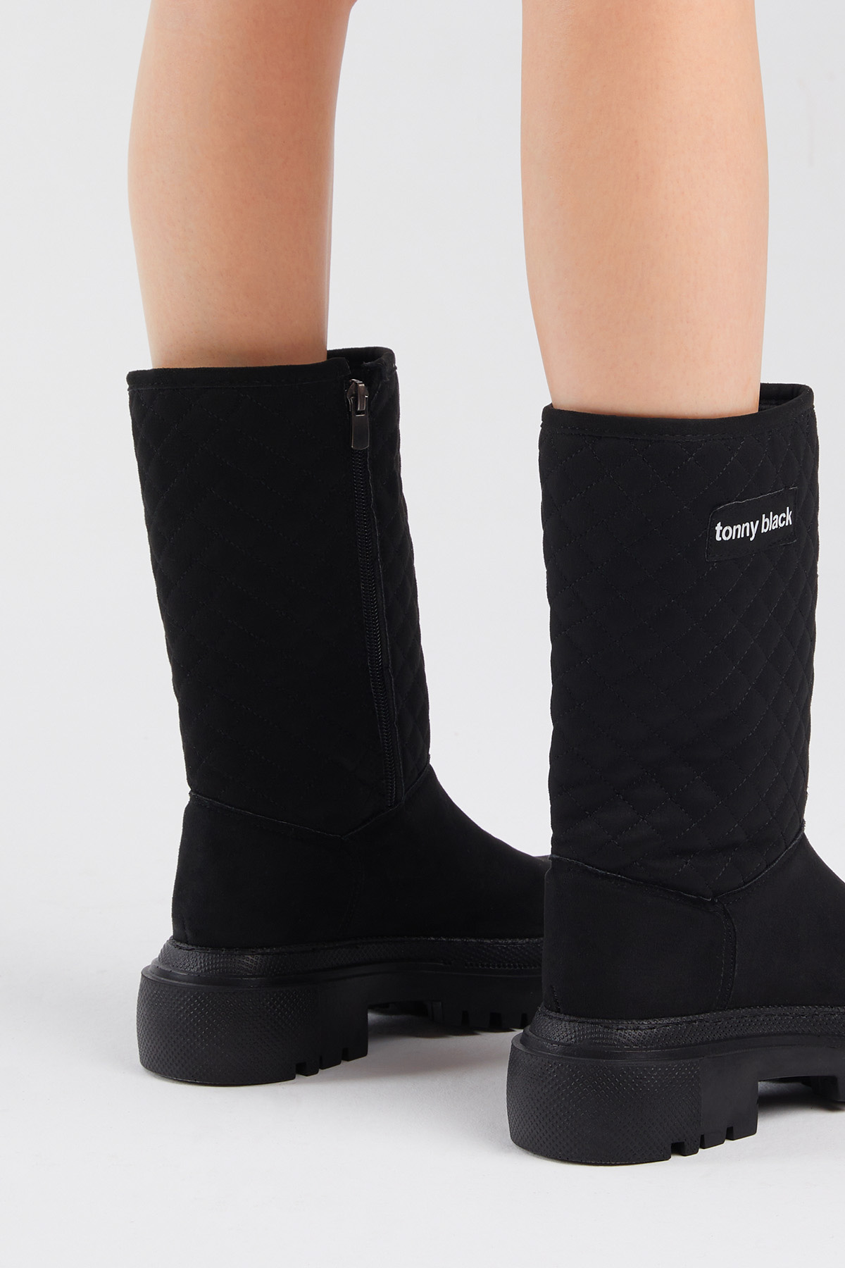 Kadın Siyah Süet Kapitone Desenli Rahat Kalıp Uzun Bot - Görsel 7