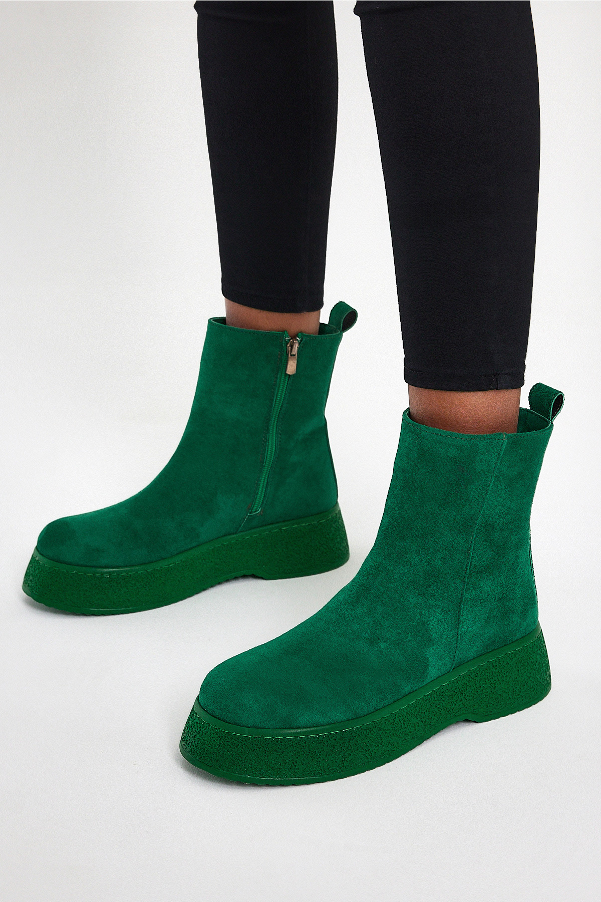 Kadın Yeşil Süet Yüksek Poli Taban Fermuarlı Süet Bot - Görsel 3