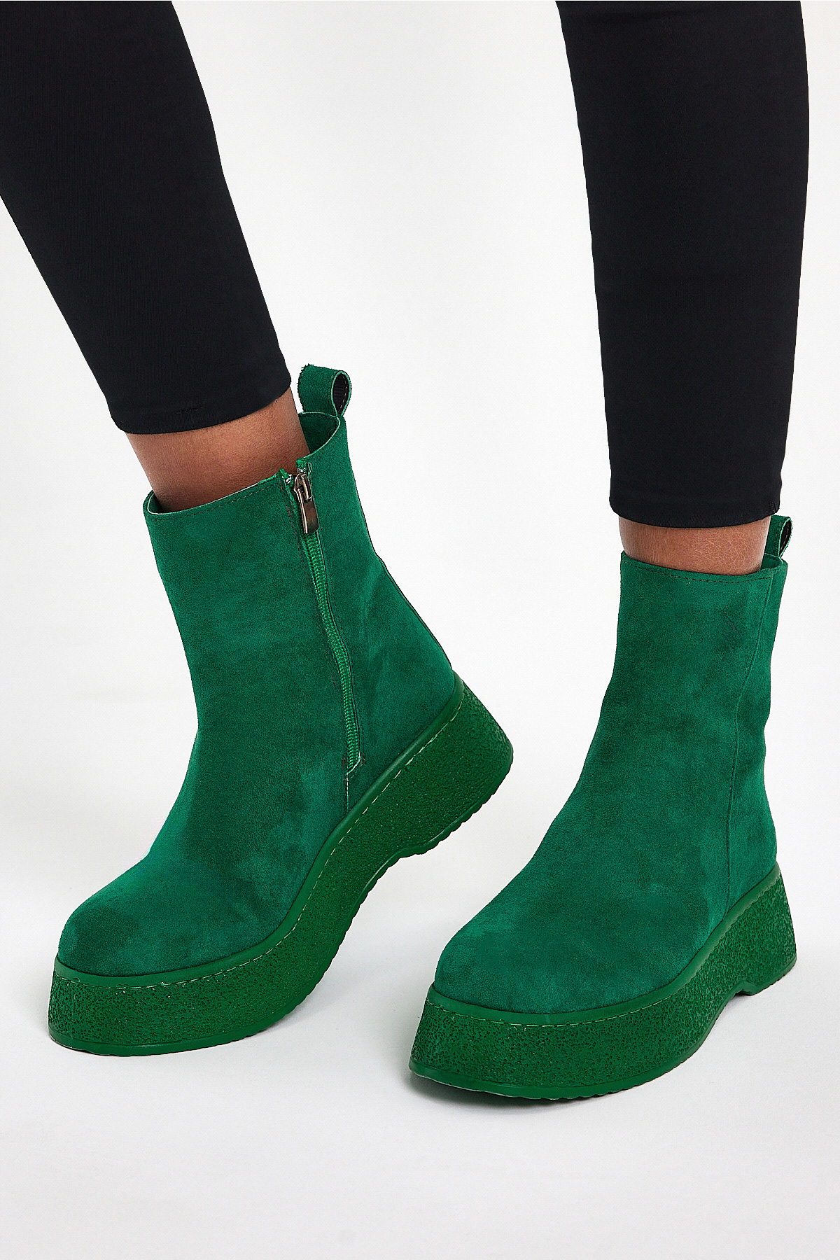 Kadın Yeşil Süet Yüksek Poli Taban Fermuarlı Süet Bot - Görsel 4