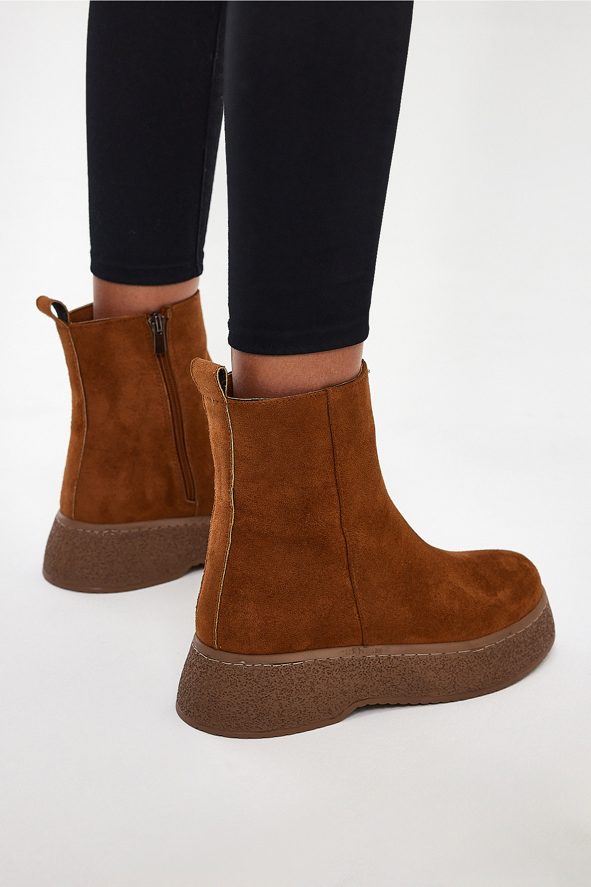 Kadın Taba Süet Yüksek Poli Taban Fermuarlı Süet Bot - Görsel 4