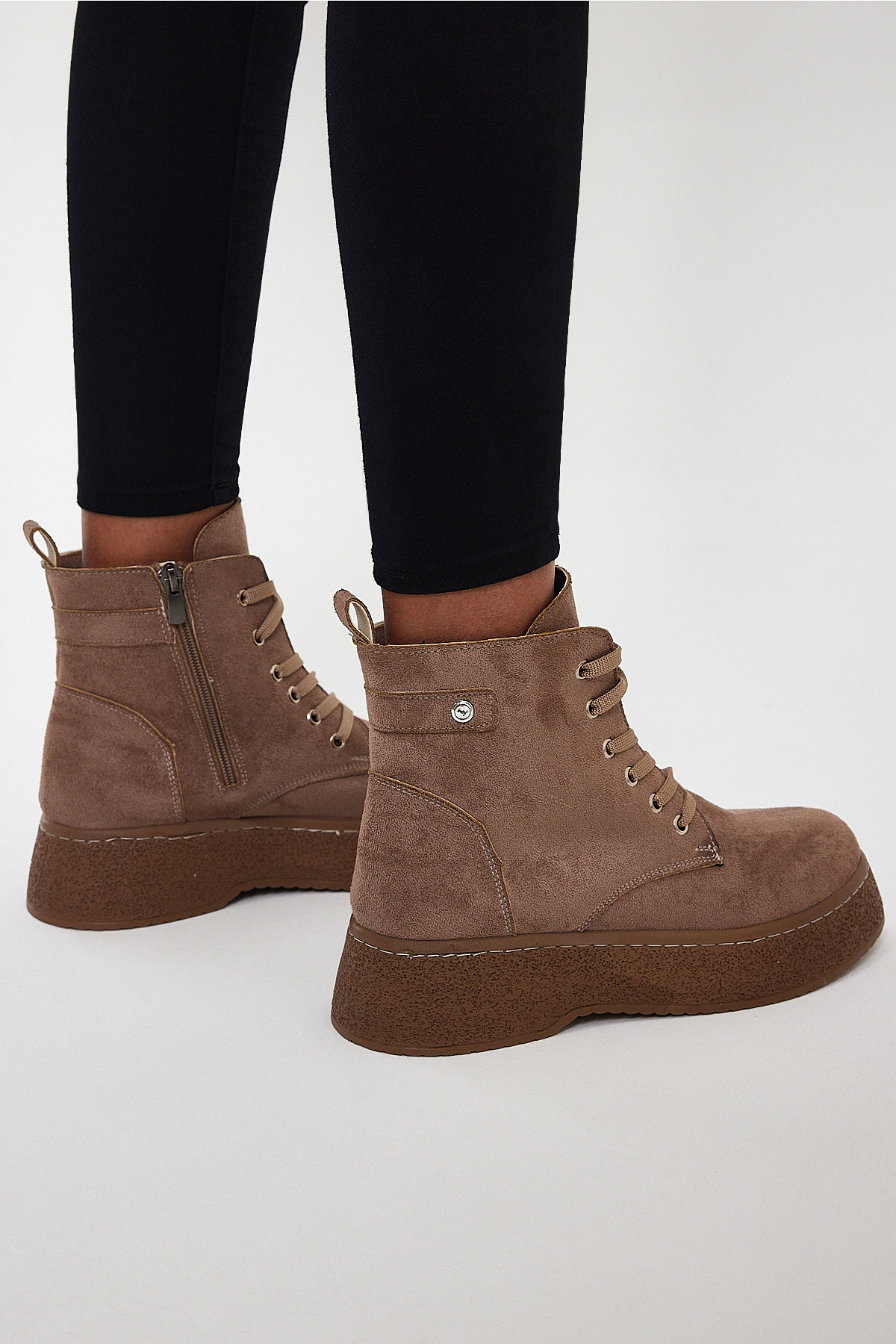 Kadın Vizon Süet Yüksek Poli Taban Bağcıklı Süet Bot - Görsel 5