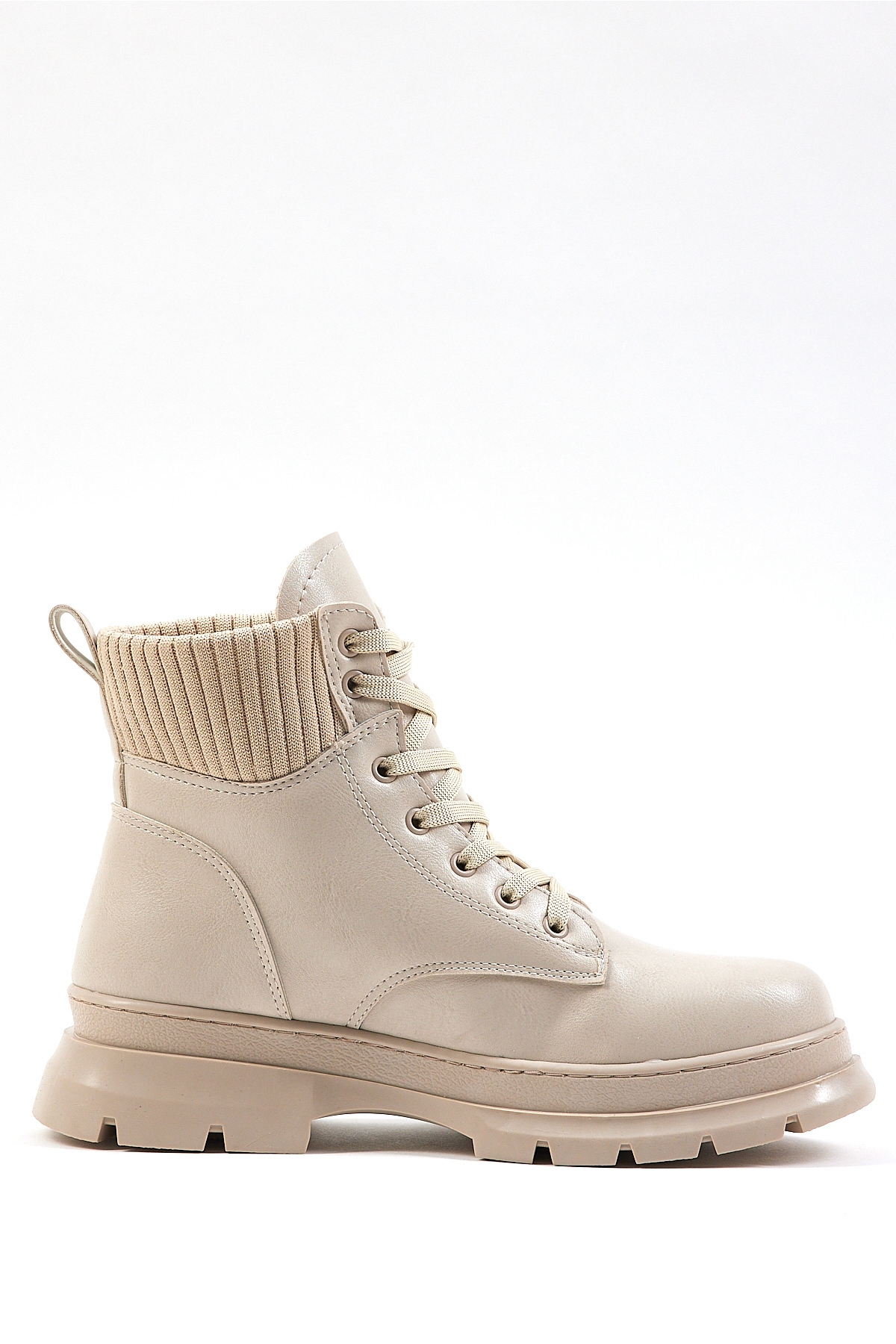 Kadın Bej Cilt Kalın Termo Taban Bileği Lastikli Bağcıklı Bot - Görsel 4