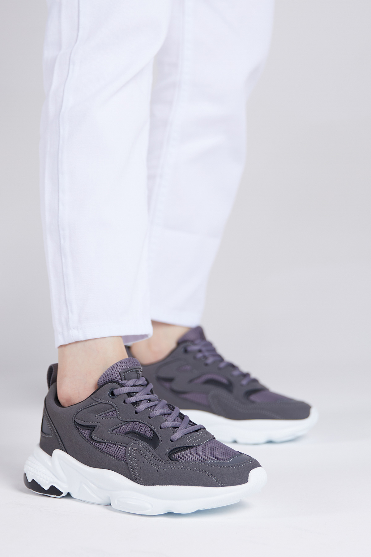 Tonny Black Unisex Füme Rahat Kalıp Yüksek Taban Bağcıklı Spor Ayakkabı - Görsel 4