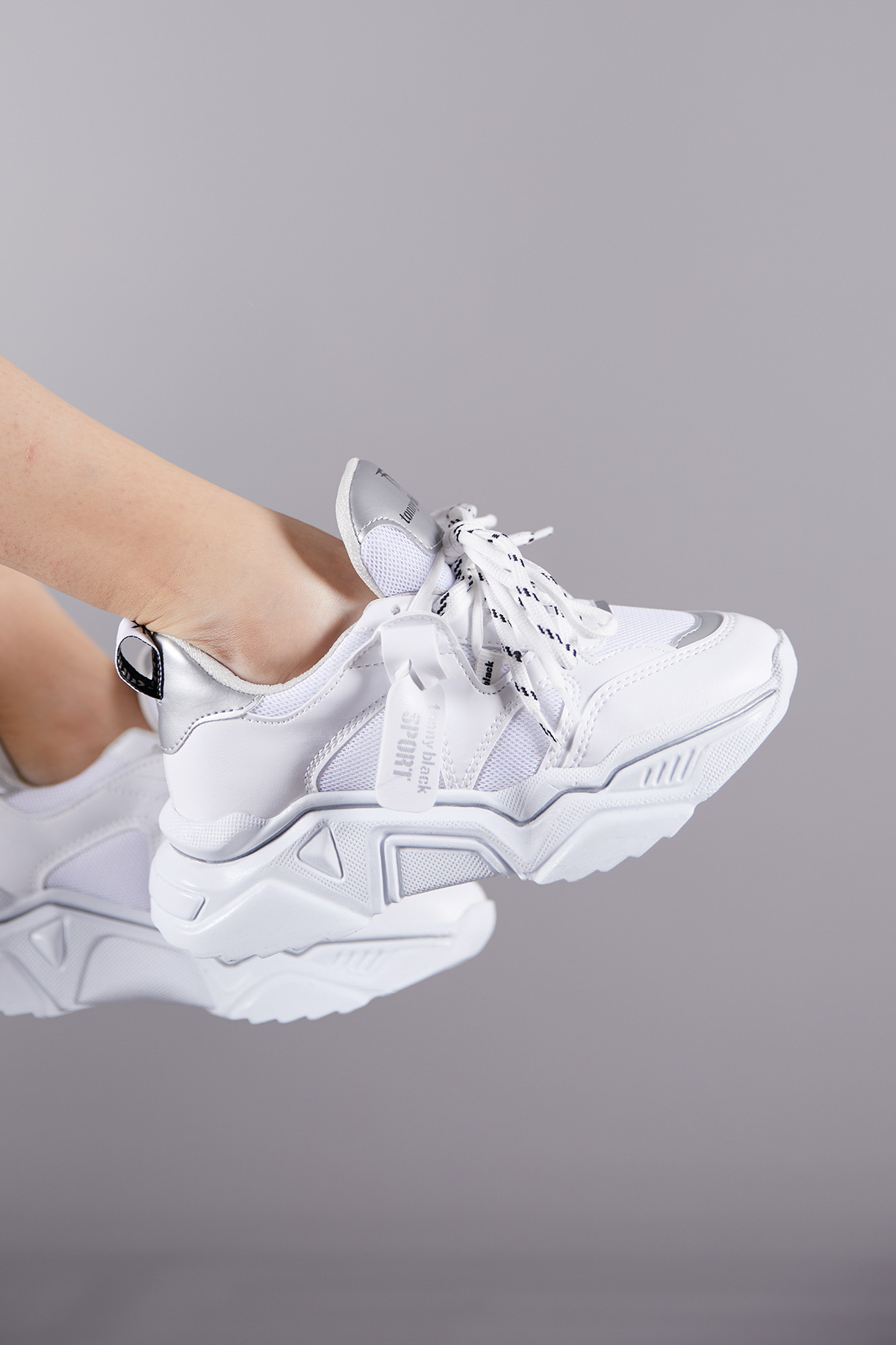 Tonny Black Kadın Beyaz Rahat Kalıp Yüksek Taban Çift Bağcıklı Spor Ayakkabı - Görsel 4