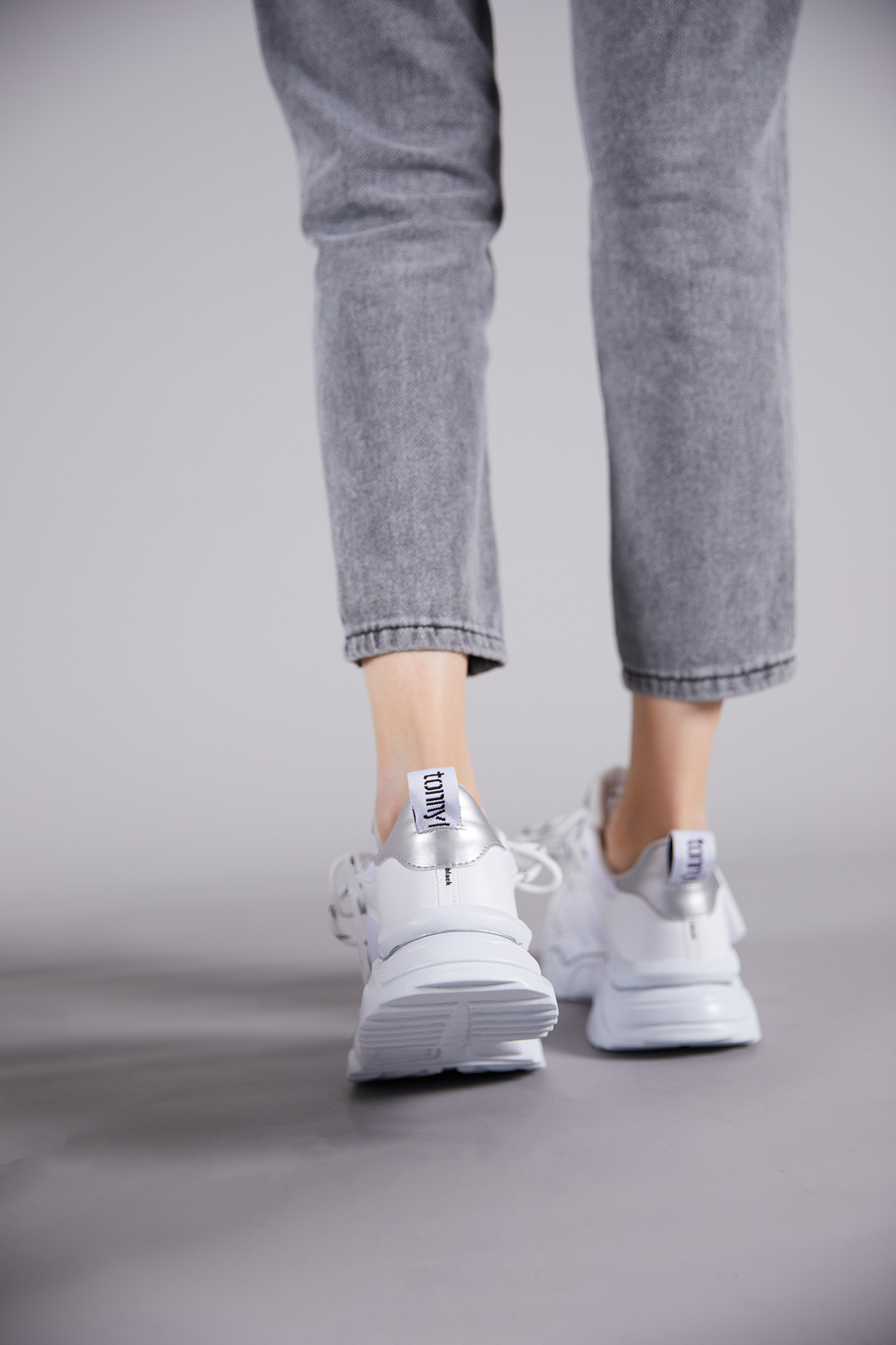 Tonny Black Kadın Beyaz Rahat Kalıp Yüksek Taban Çift Bağcıklı Spor Ayakkabı - Görsel 5