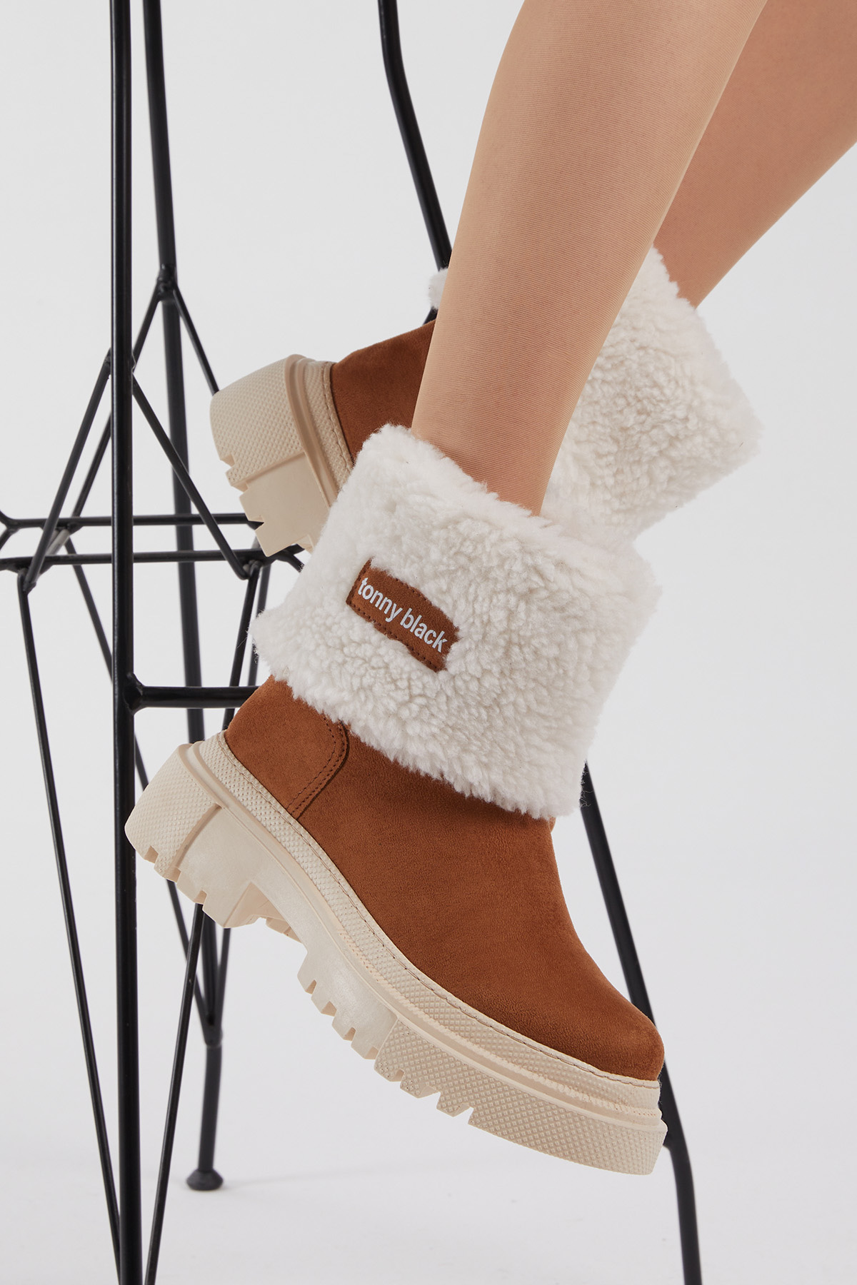 Kadın Taba Süet Rahat Kalıp Kalın Taban Kürklü Bot - Görsel 3