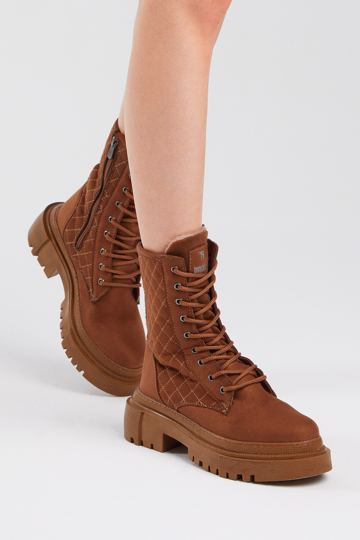 Kadın Taba Süet Kalın Taban Kapitone Nakışlı Bağcıklı ve Fermuarlı Bot - Görsel 4