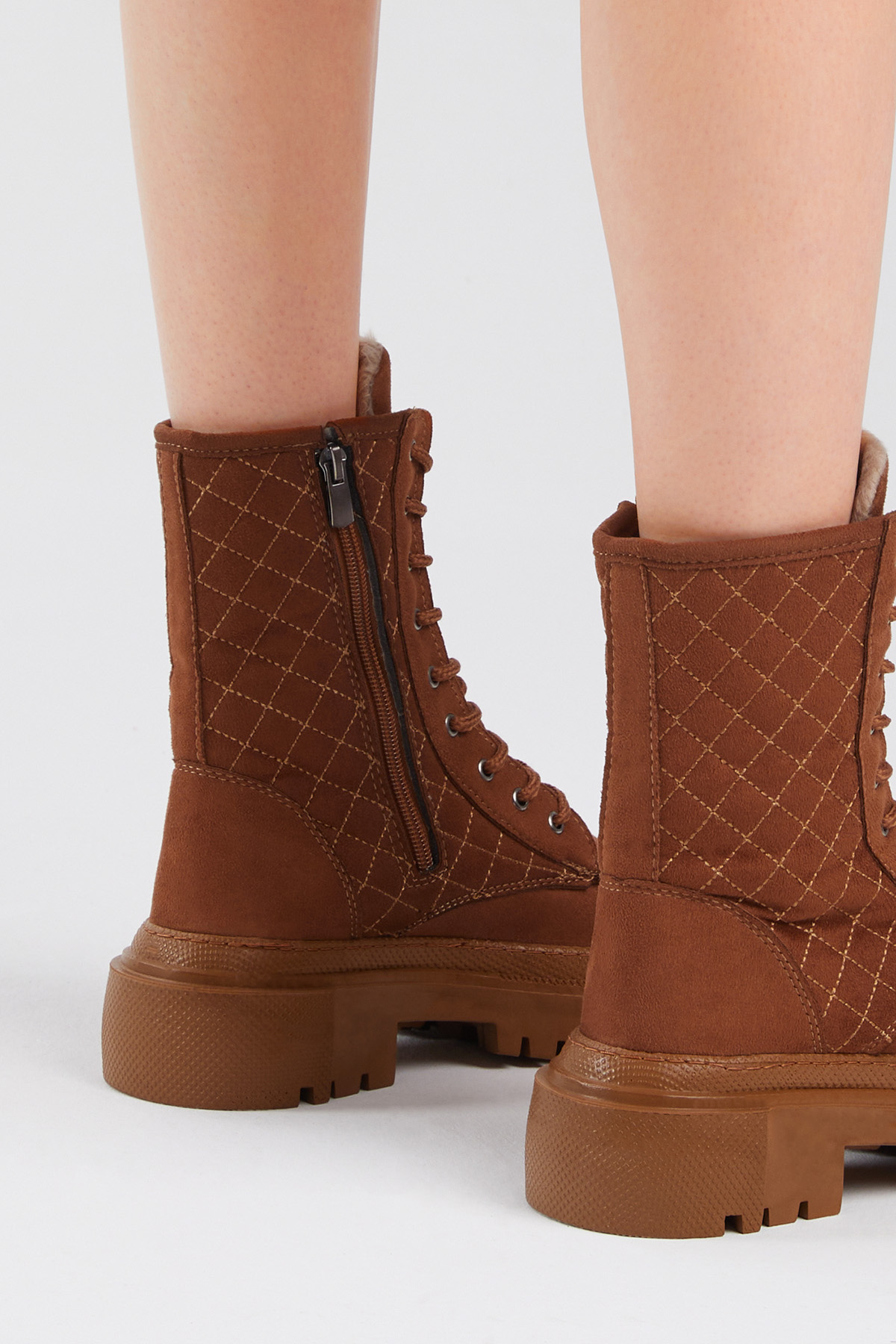 Kadın Taba Süet Kalın Taban Kapitone Nakışlı Bağcıklı ve Fermuarlı Bot - Görsel 7