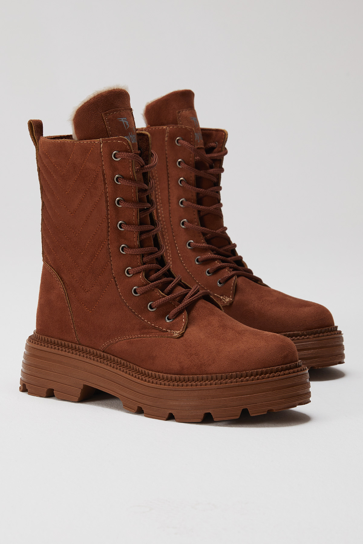 Kadın Taba Süet Kalın Taban Nakışlı Bağcıklı ve Fermuarlı Bot - Görsel 2