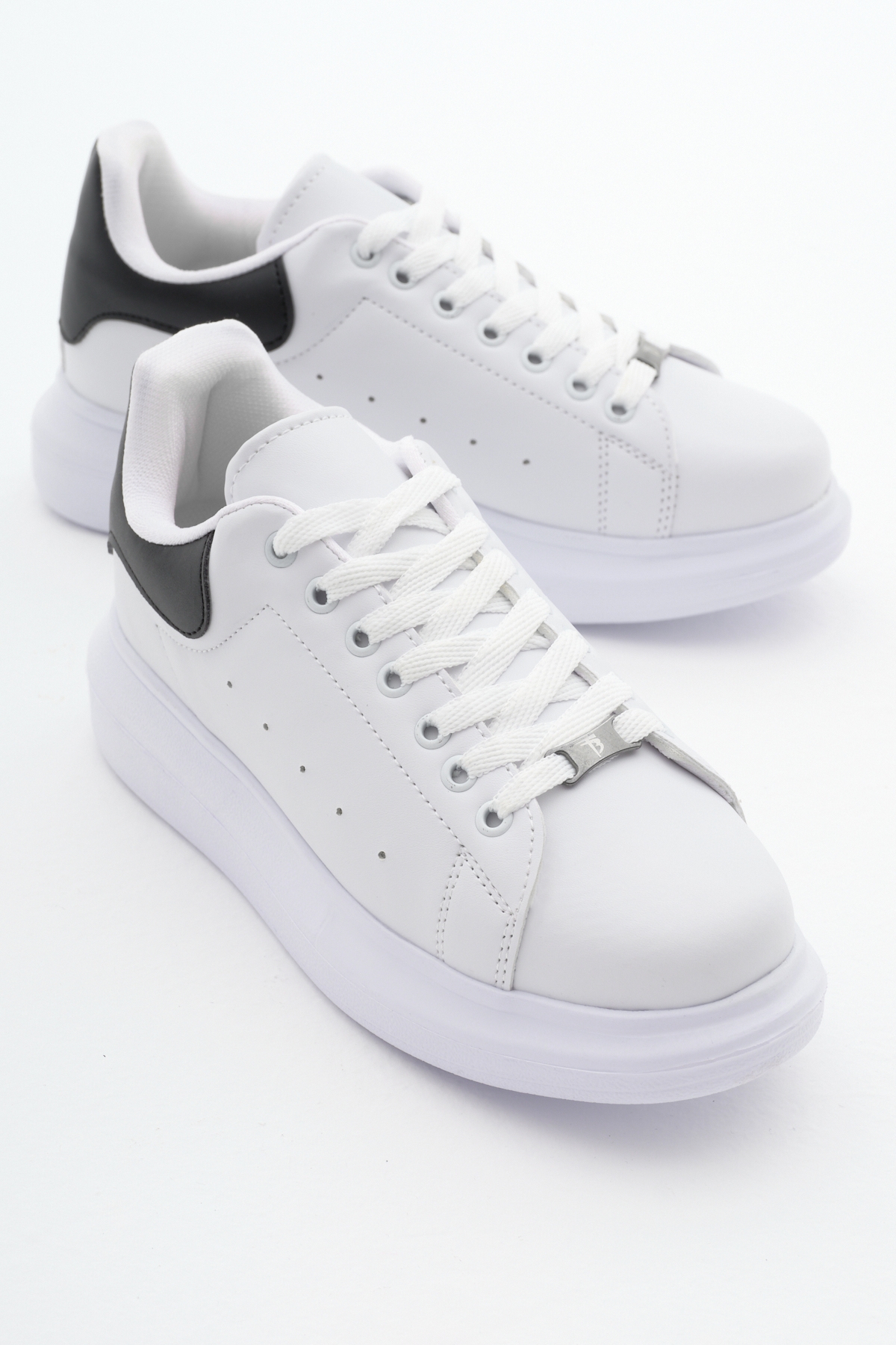 Tonny Black Unisex Beyaz Siyah Rahat Kalıp Yüksek Taban Bağcıklı Spor Ayakkabı - Görsel 5