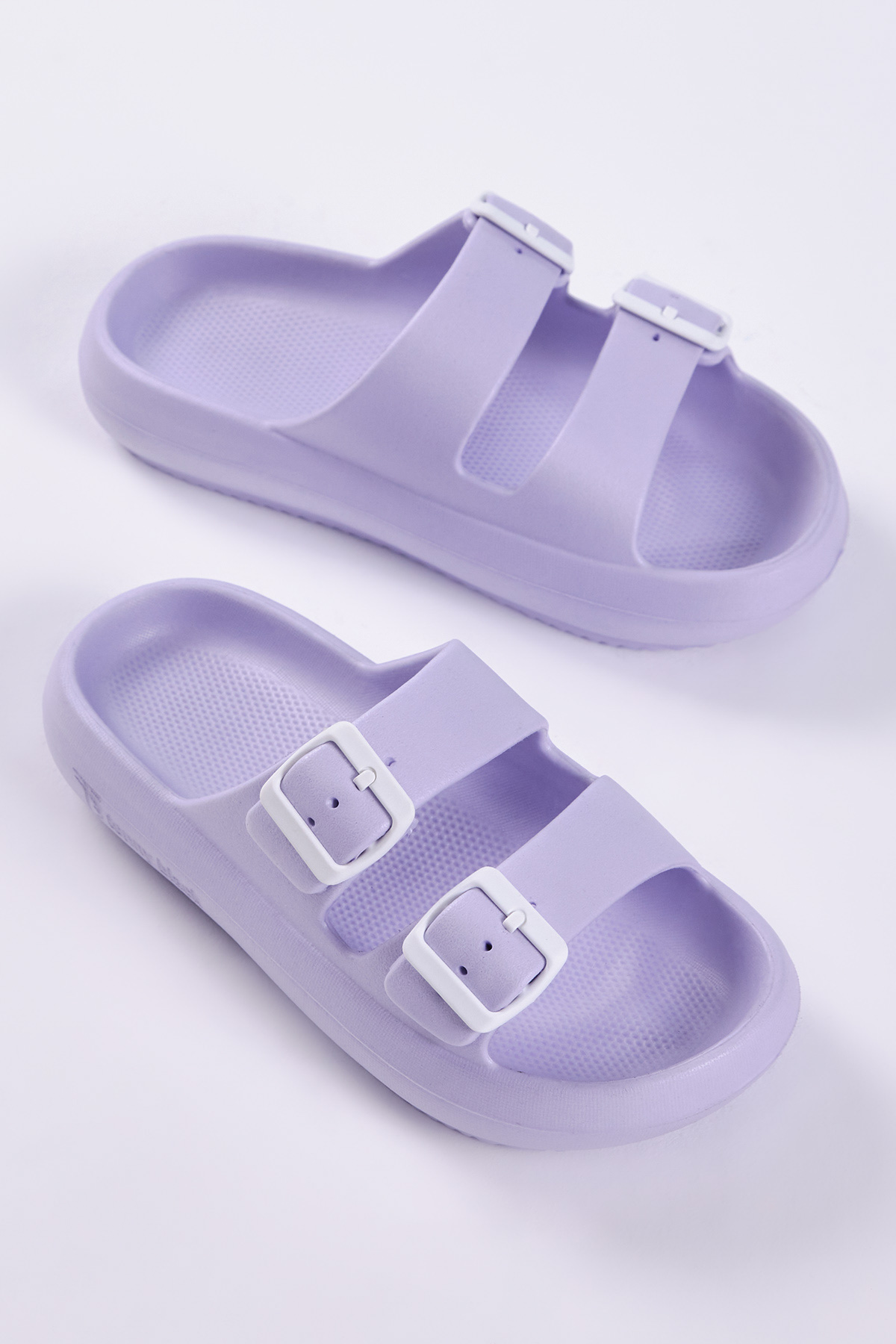 Kadın Lila Rahat Kalıp Tokalı Yüksek Taban Eva Terlik - Görsel 2