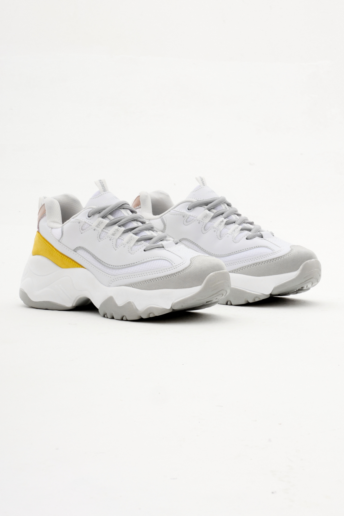 Kadın Beyaz Sarı Rahat Kalıp Yüksek Taban Bağcıklı Spor Ayakkabı - Görsel 3