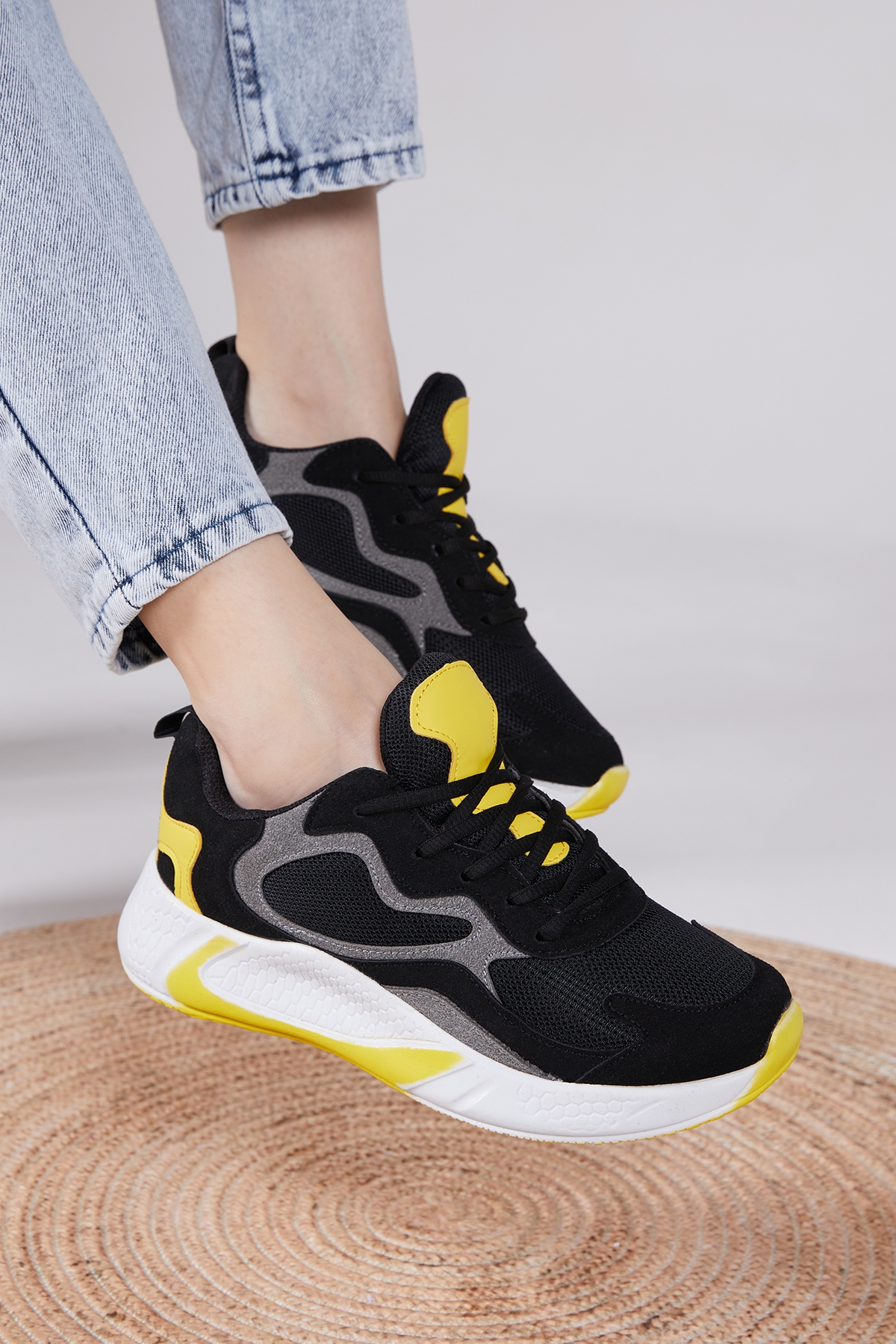 Unisex Siyah Sarı Rahat Kalıp Yüksek Taban Bağcıklı Spor Ayakkabı - Görsel 3