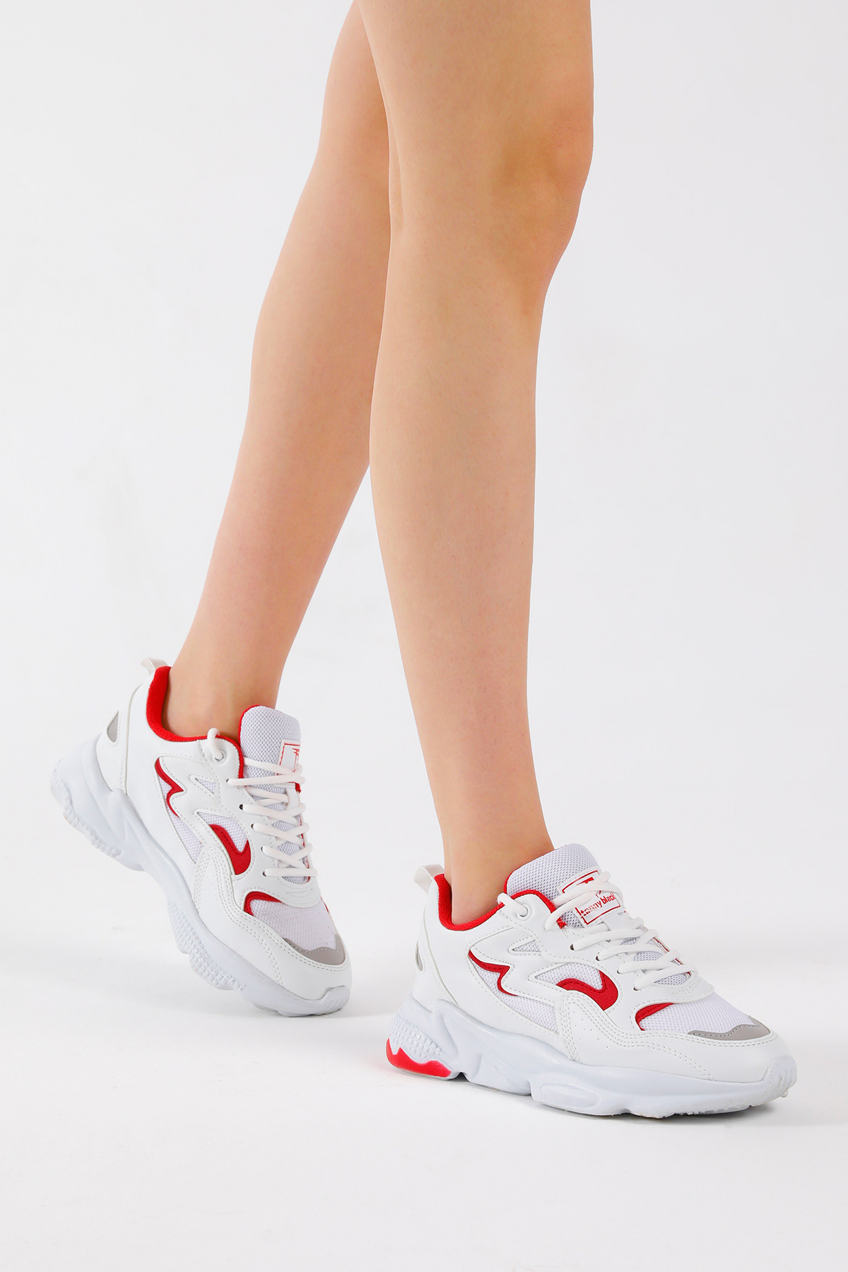 Unisex Beyaz Kırmızı Rahat Kalıp Yüksek Taban Bağcıklı Spor Ayakkabı - Görsel 3